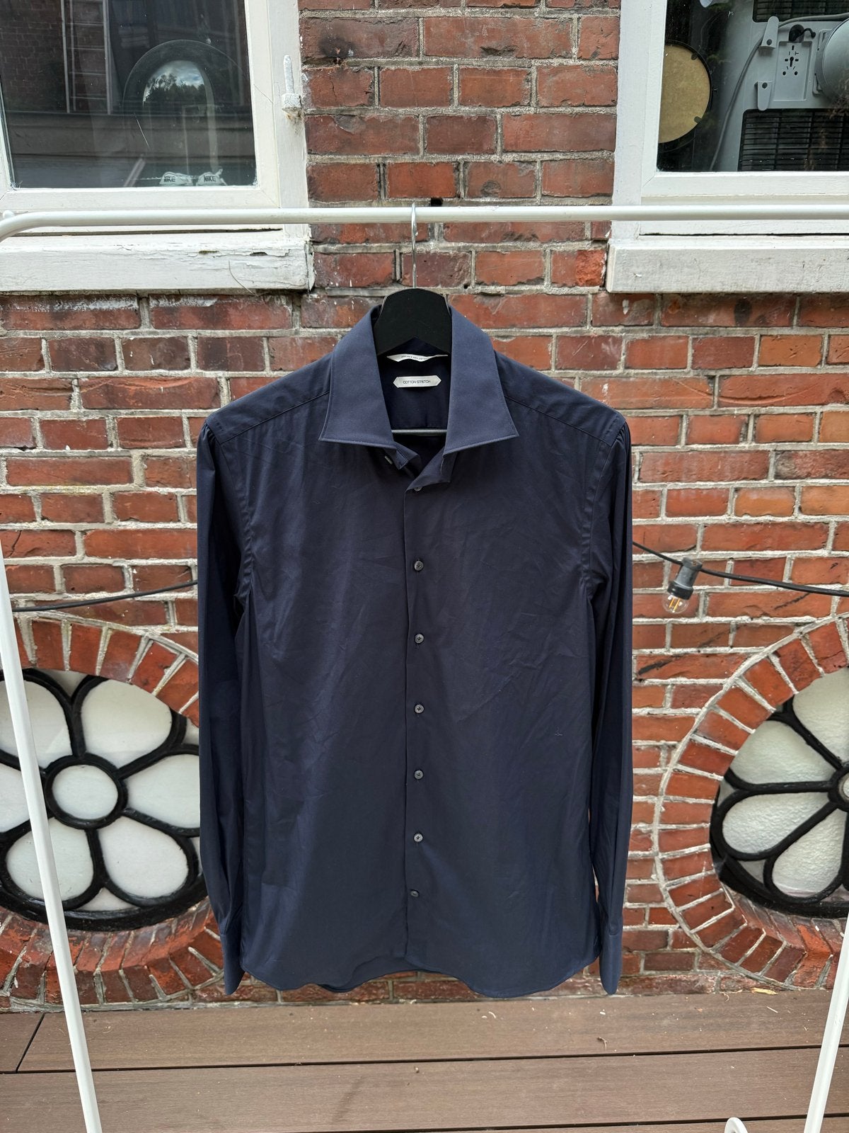 Suitsupply overhemd donkerblauw katoen stretch, Kleding | Heren, Overhemden, Ophalen of Verzenden, Zo goed als nieuw, Blauw, Overige halswijdtes