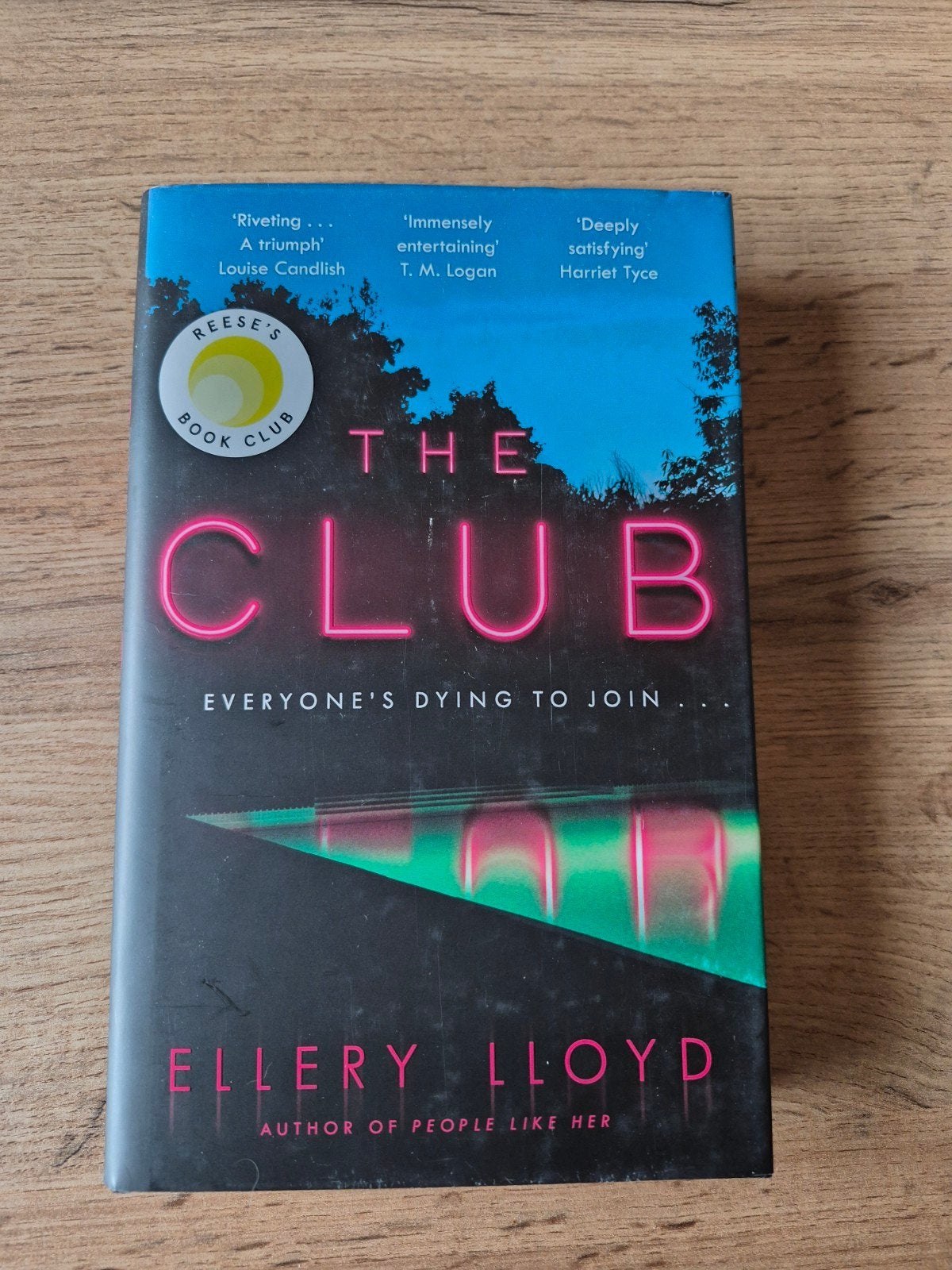 The Club, Ophalen of Verzenden, Zo goed als nieuw, Ellery Lloyd, Europa overig
