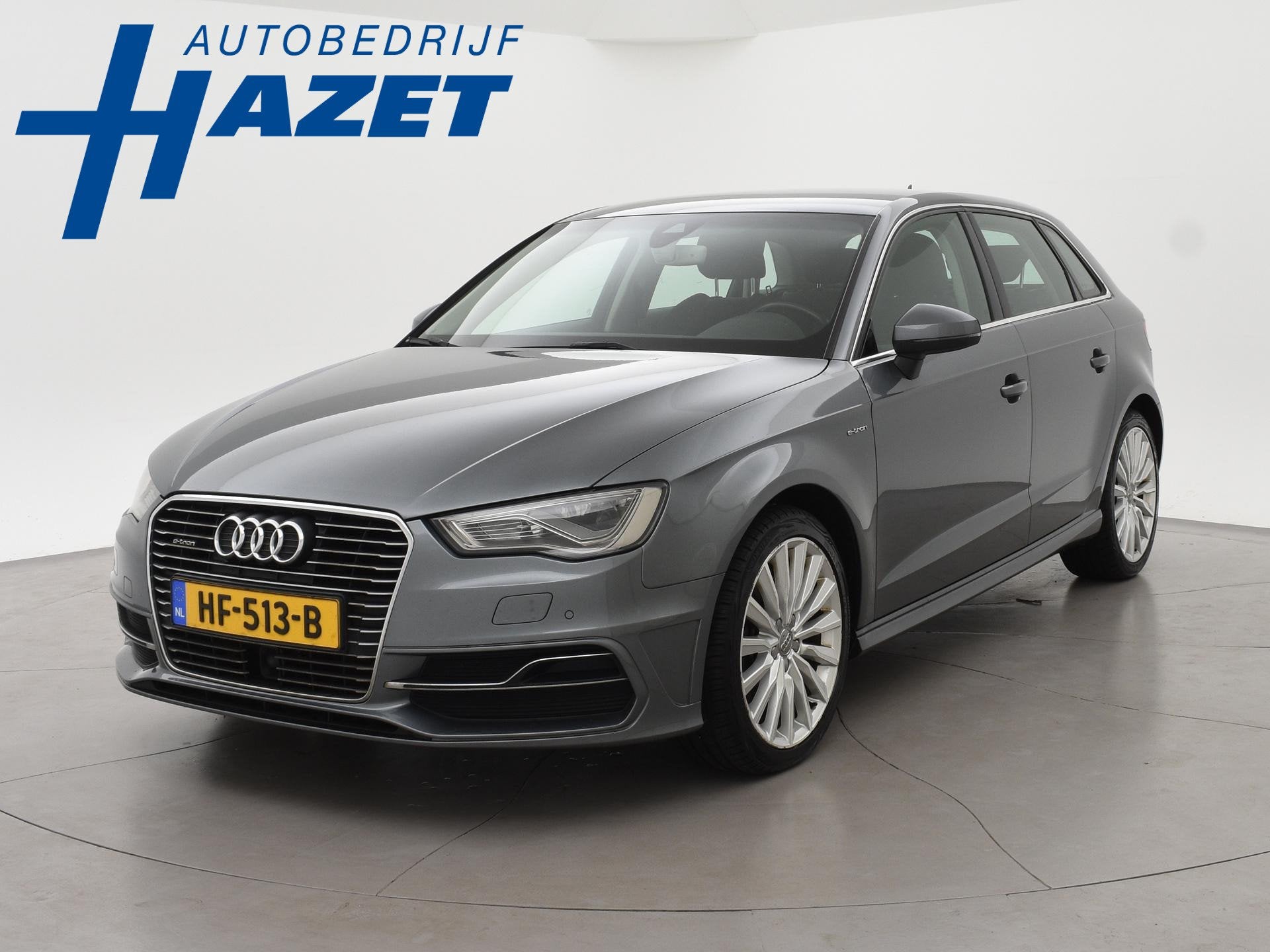 Audi A3 Sportback 1.4 E-TRON PHEV 204 PK AUT. + TREKHAAK | A, Stof, Gebruikt, 4 cilinders, Zilver of Grijs