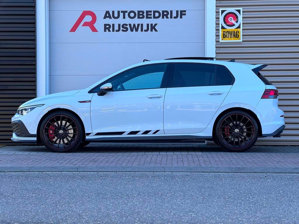 Volkswagen GOLF 2.0 TSI GTI Clubsport Akra/Pano/ACC, 12 maanden, 15 km/l, Euro 6, 4 cilinders