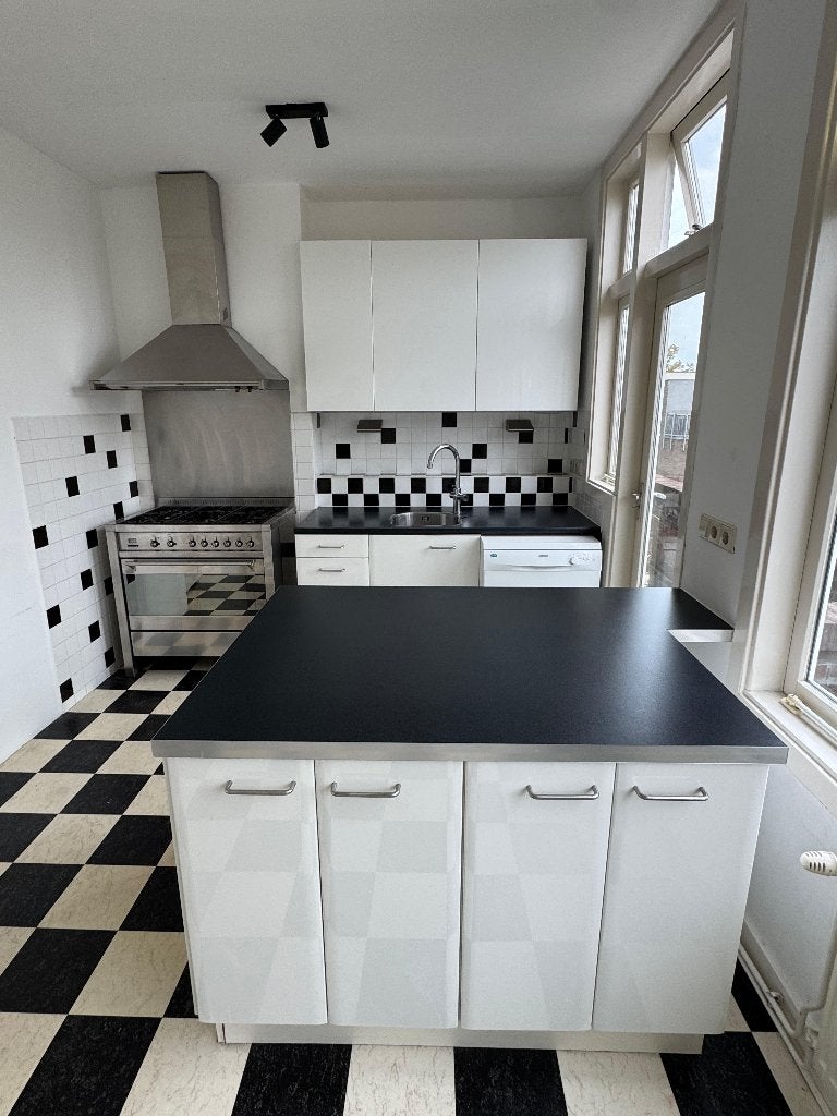 Complete keuken te koop incl eiland (apparaten in overleg), Ophalen, Gebruikt, Overige materialen, Wit