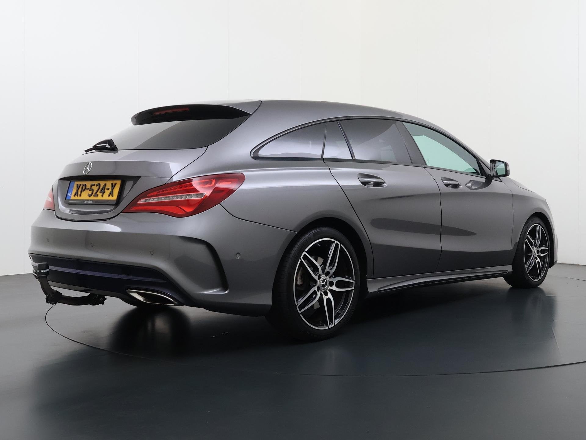 Mercedes-Benz CLA-klasse Shooting Brake 180 Business Solutio, Auto's, Mercedes-Benz, CLA, 730 kg, Gebruikt, 4 cilinders