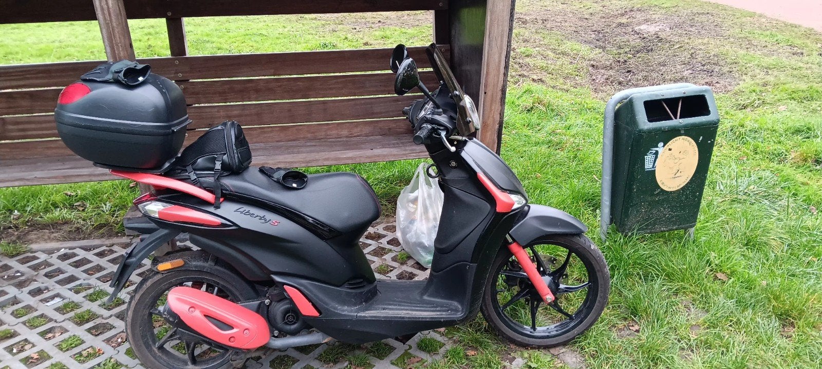piaggio liberty 50cc iget, Ophalen, Overige modellen, Zo goed als nieuw, Benzine