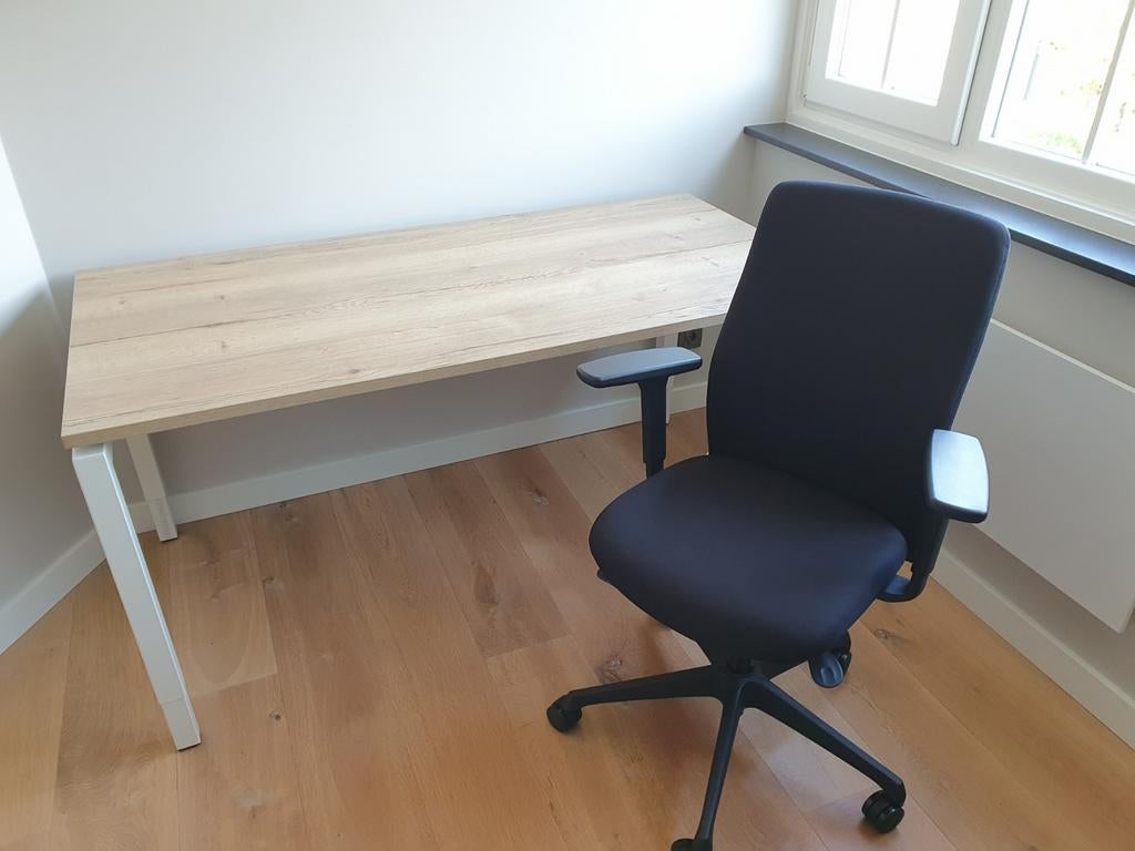Bureau (start nevada) 160 x 80 met bureaustoel, Huis en Inrichting, Bureaus, Ophalen