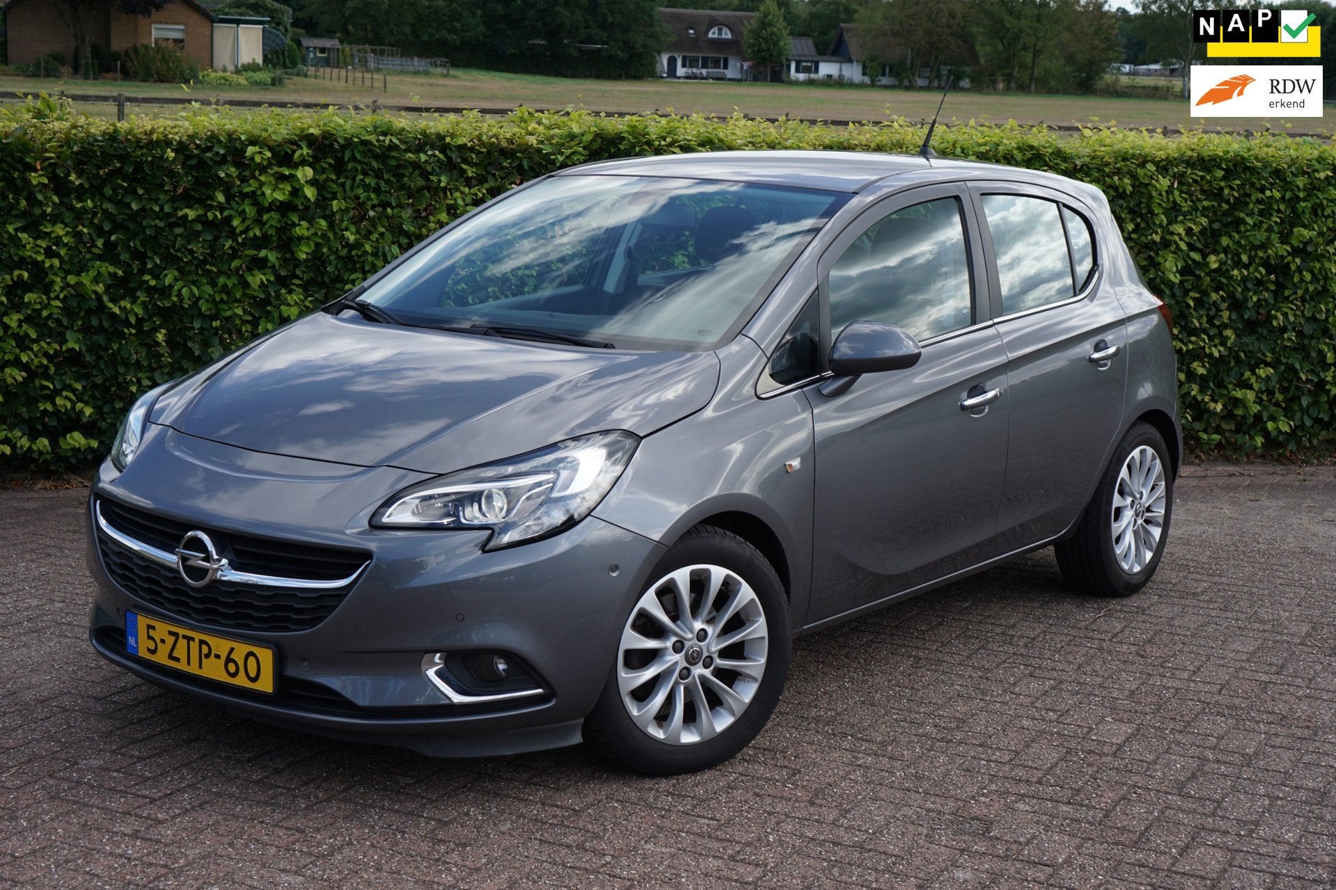Opel Corsa 1.0 Turbo Cosmo|2e Eigenaar|Historie|Clima|Nap|Ca, Voorwielaandrijving, Dealer onderhouden, Gebruikt, Leder en Stof