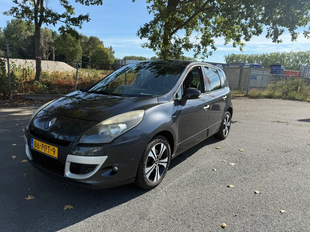 Renault Scénic 1.4 TCE 96KW 2011 Grijs, Voorwielaandrijving, 1295 kg, 4 cilinders, Panoramadak