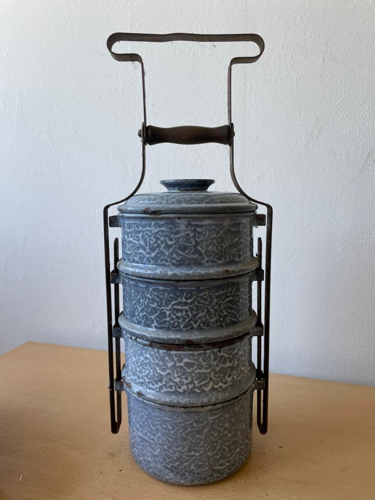 Voedseldrager emaille gewolkt, Antiek en Kunst, Ophalen of Verzenden