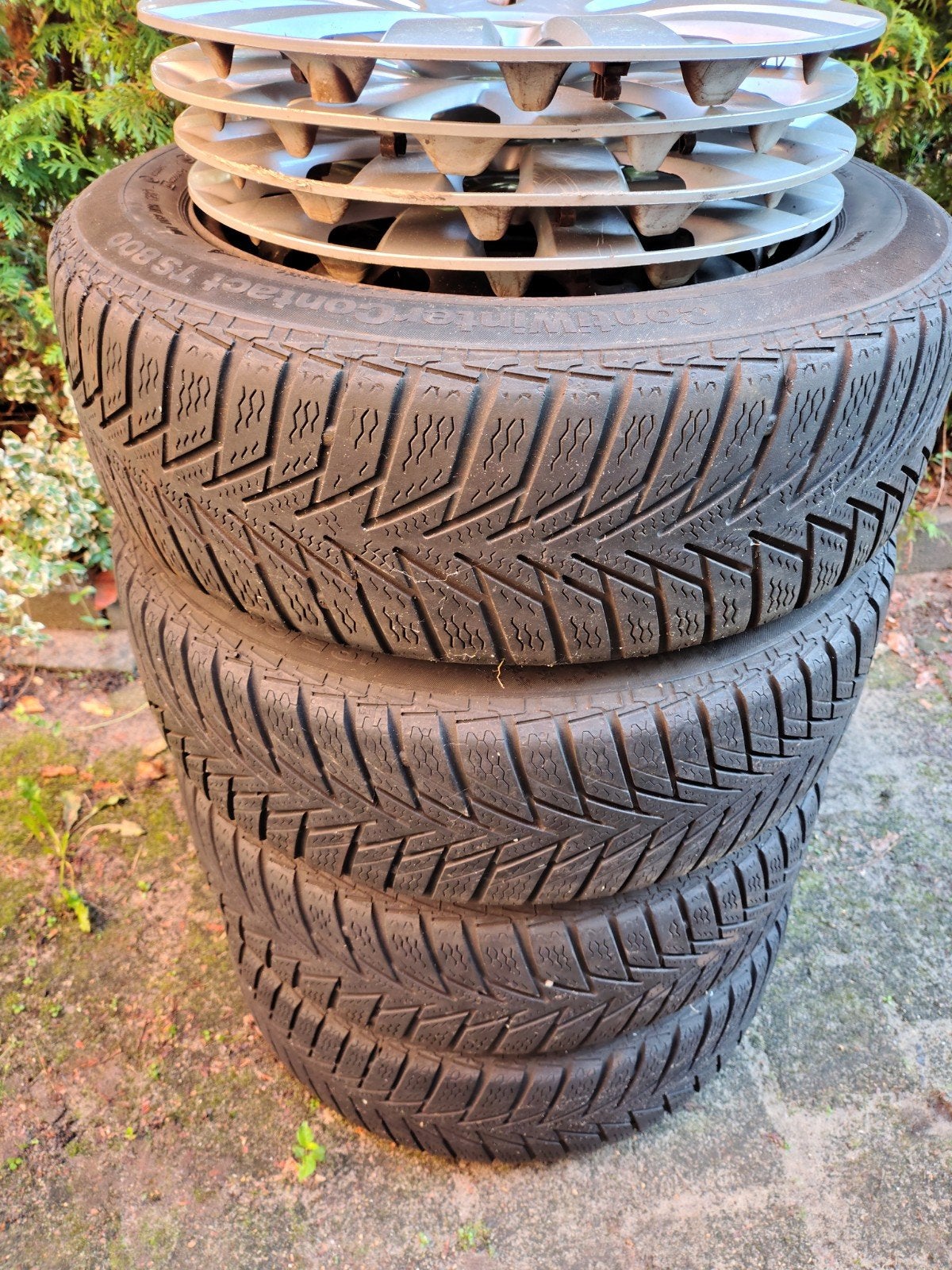 Winterbanden op stalen velg 185/60/15, Ophalen, Gebruikt