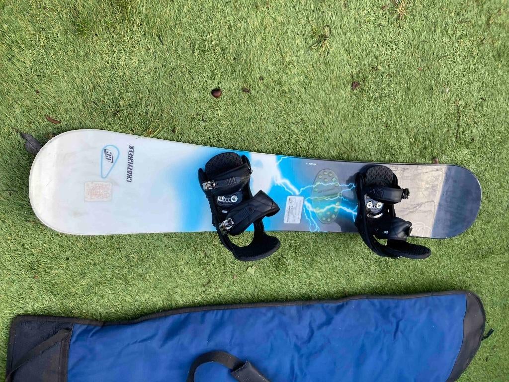 Silver Creek Snowboard + Burton Lexa Bindingen, Gebruikt, 100 tot 140 cm, Overige typen, Ophalen