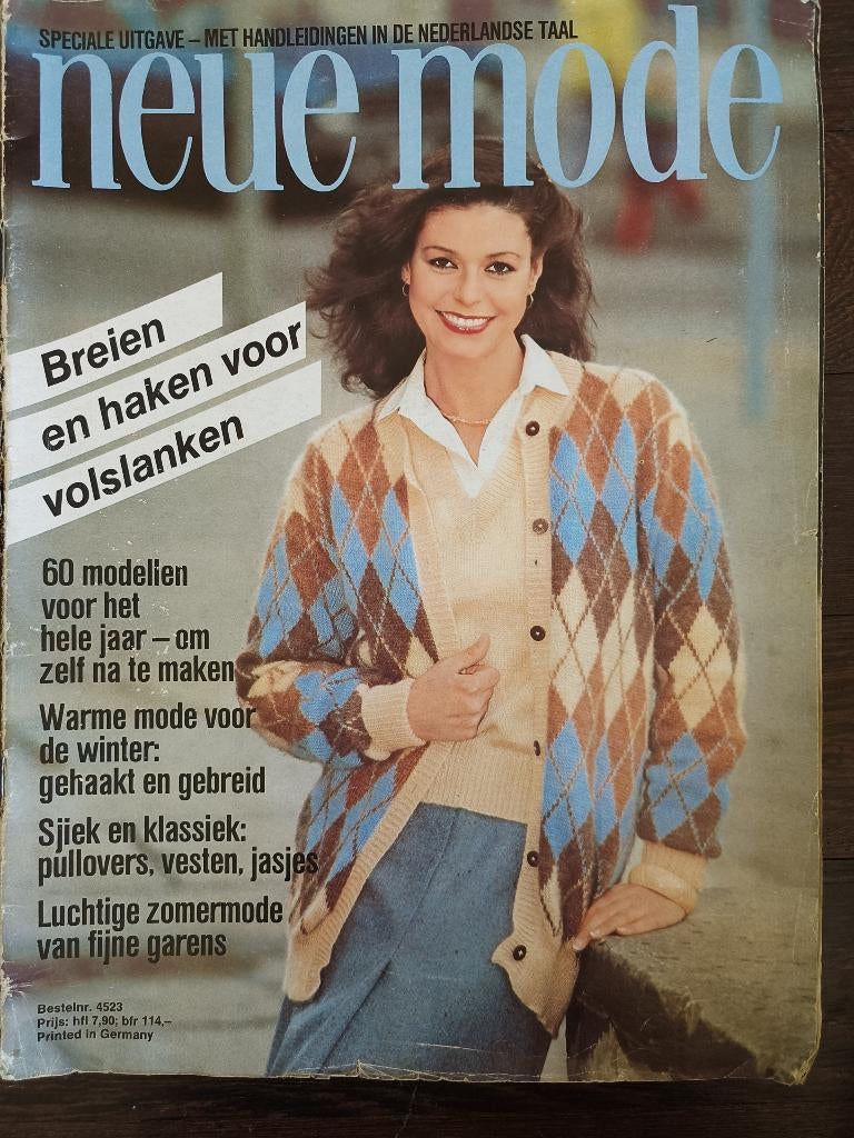 Neue mode breien en haken  voor volslanken 60modellen, Boeken, Ophalen of Verzenden, Zo goed als nieuw, Breien en Haken, Neue mode