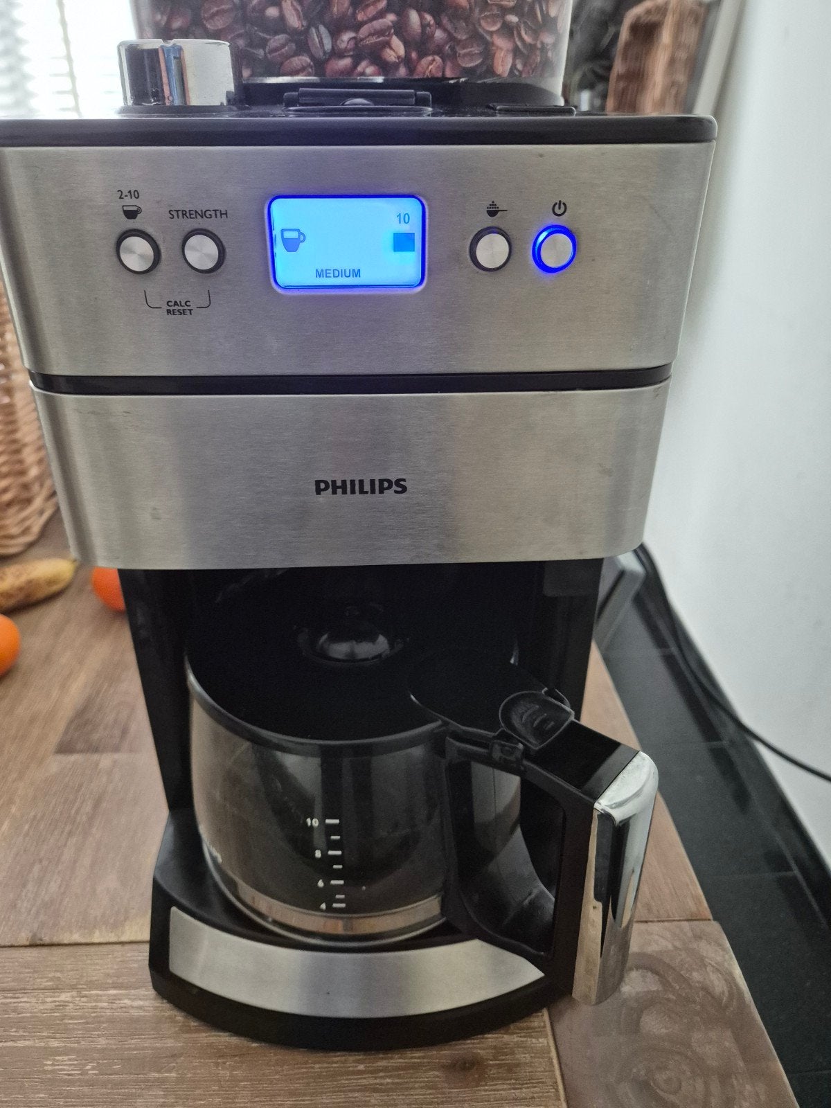 Philips Grind & Brew HD7751 Koffiezetapparaat met Bonenmaler, Witgoed en Apparatuur, Ophalen, Gebruikt, 10 kopjes of meer, Koffiemachine