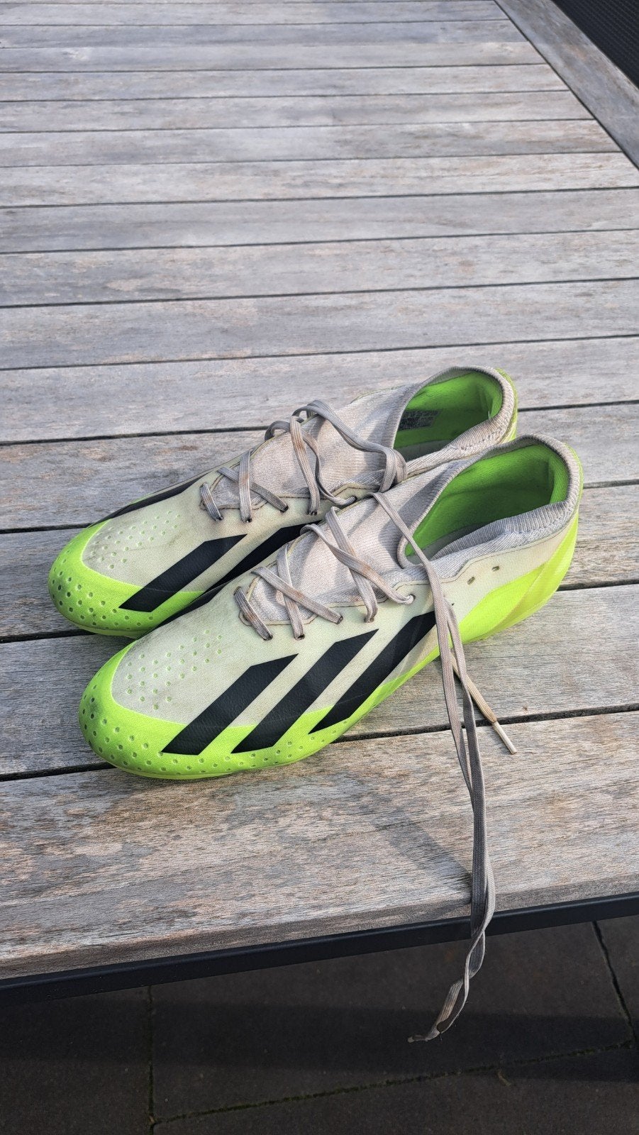 Adidas voetbalschoenen - Maat 42, Ophalen, Gebruikt, Schoenen