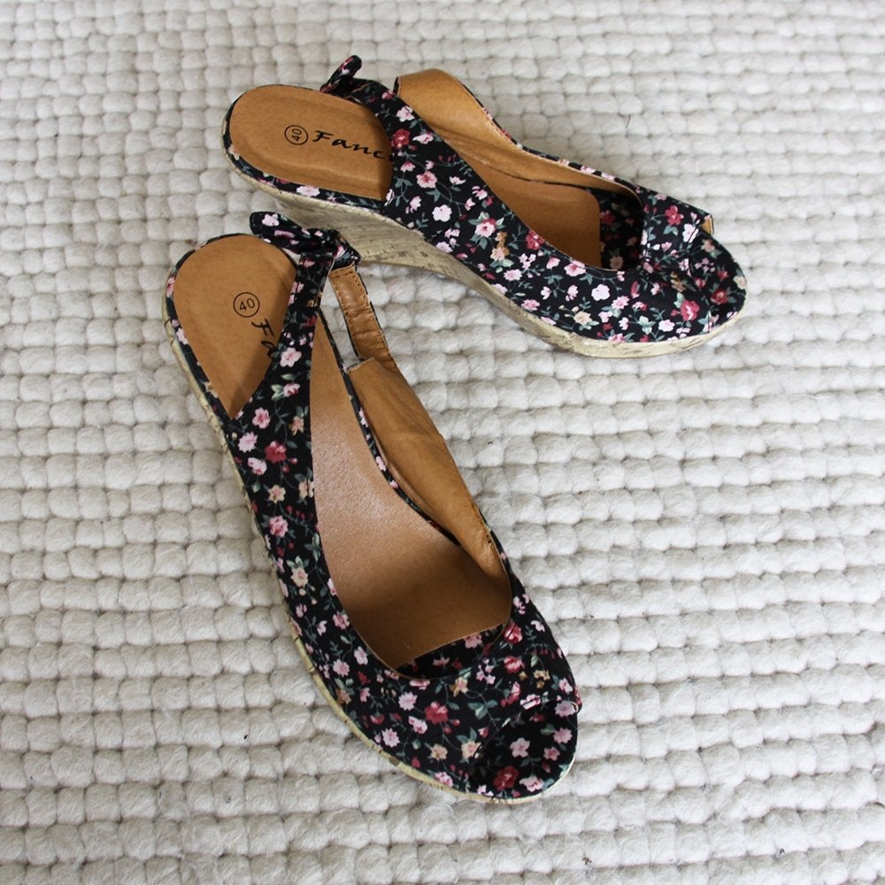 Fanny Schoenen (Maat 40) € 10,-, Overige kleuren, Overige typen, Ophalen of Verzenden, Fanny