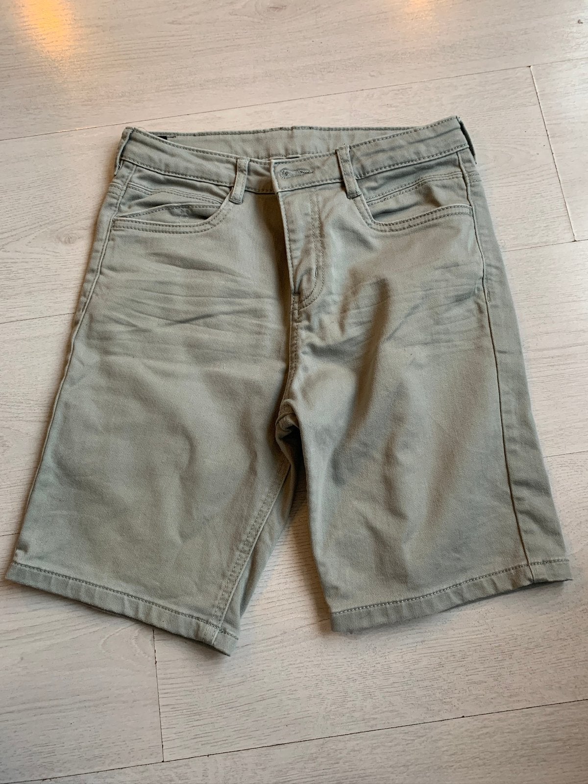 Korte broek maat 164, Ophalen of Verzenden, Zo goed als nieuw, Jongen, Broek