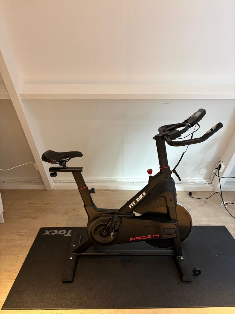 Hometrainer Fitbike Race 4, Ophalen, Zo goed als nieuw, Hometrainer