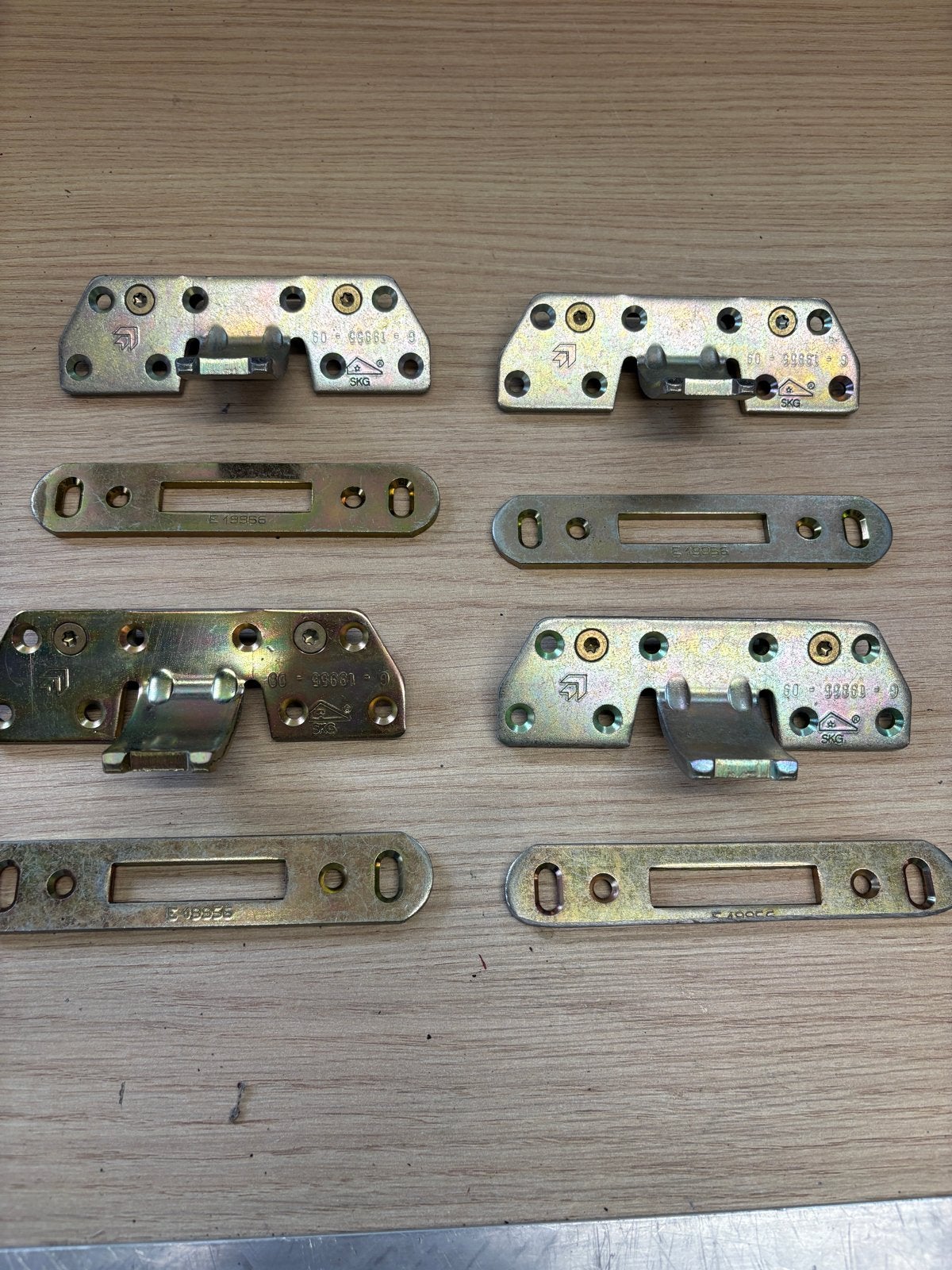 Dievenklauw voor kunststof ramen/deuren - Set van 4, Ophalen, Gebruikt, IJzer, Overige typen