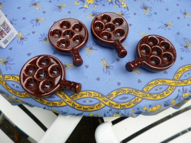 6 bruine escargots schaaltjes, Nieuw, Ophalen of Verzenden, Schaal of Schalen, Overige stijlen