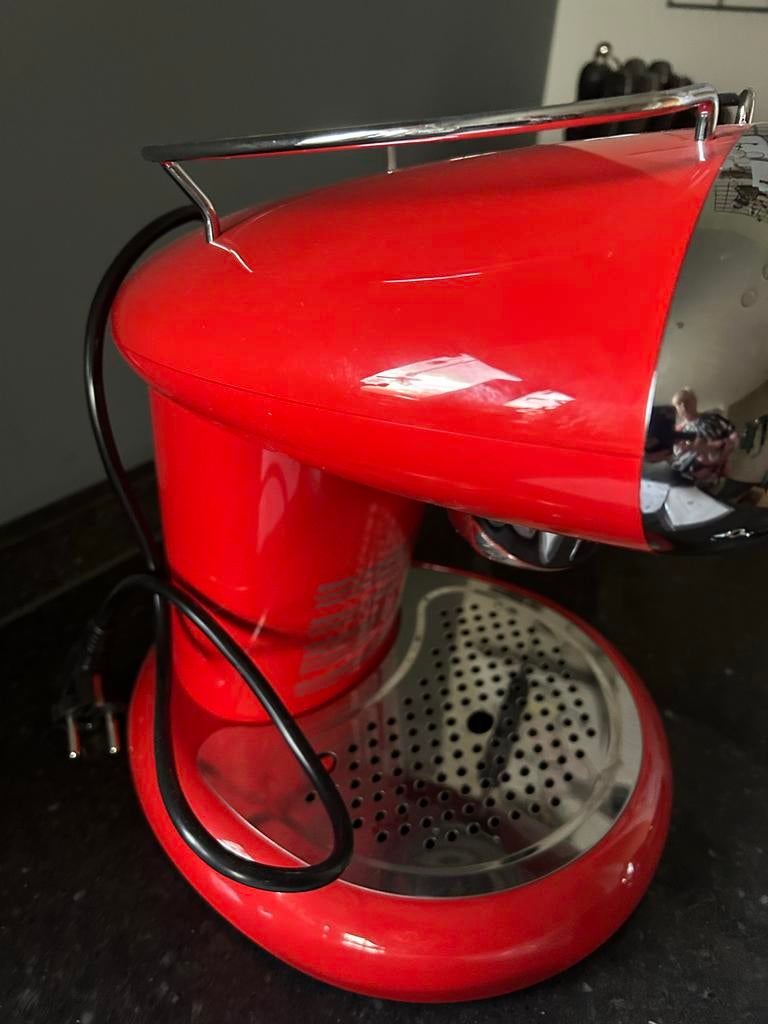 Illy FrancisFrancis! X7.1 Iperespresso Rood, Espresso apparaat, Ophalen of Verzenden, Zo goed als nieuw, 1 kopje