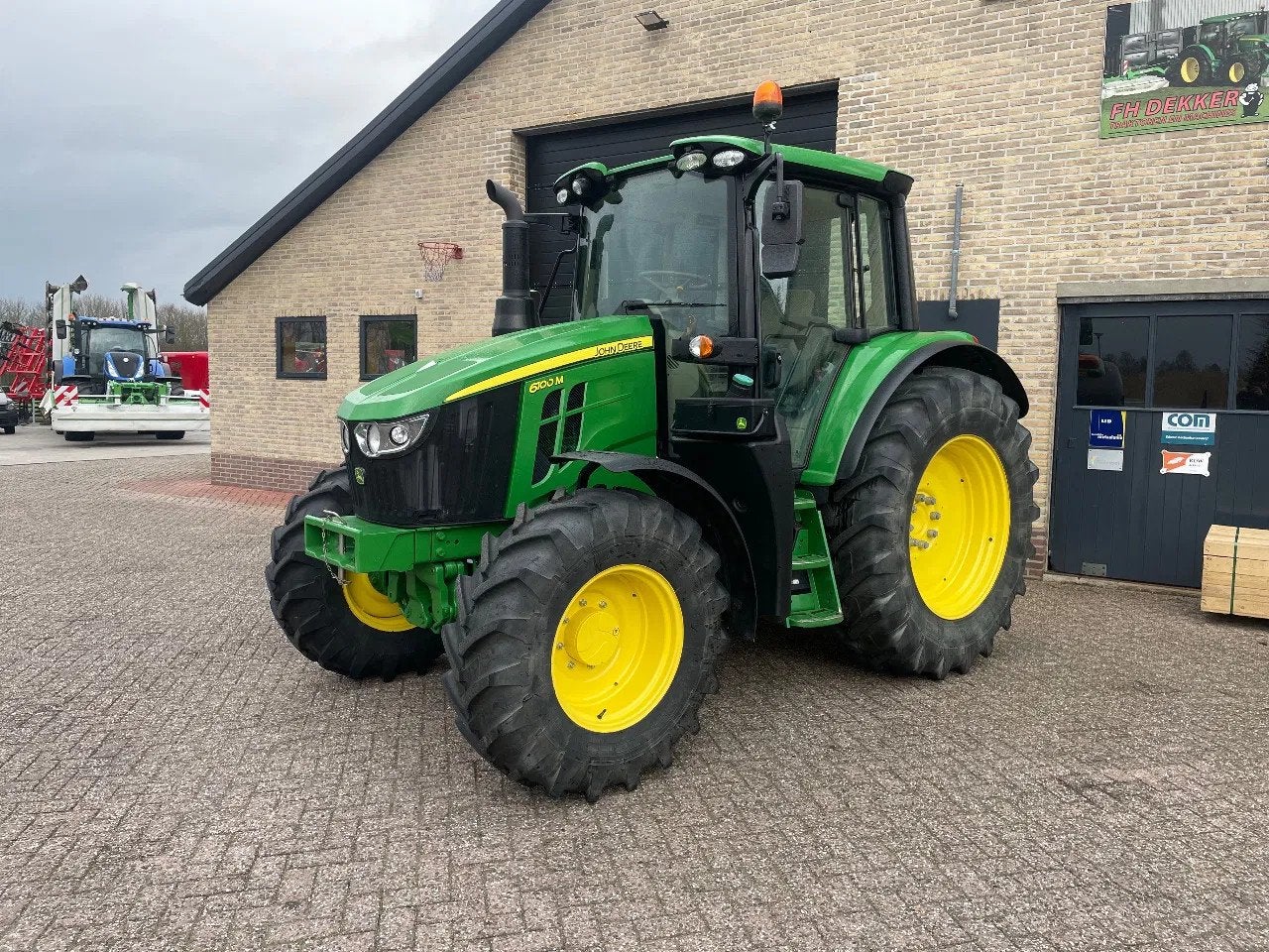 John Deere 6100M (bj 2022), Zakelijke goederen, Agrarisch | Tractoren, Gebruikt, 80 tot 120 Pk, John Deere