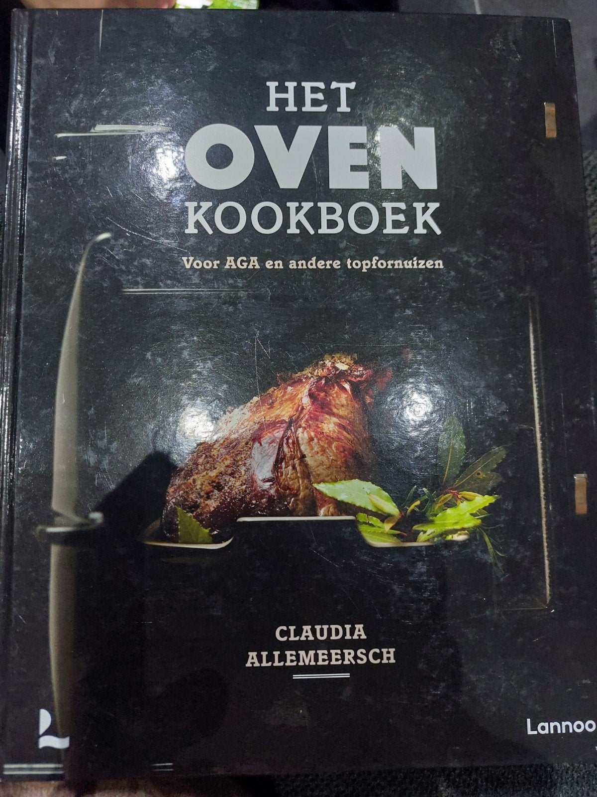 Het Oven Kookboek - Claudia Allemersch, Gelezen, Ophalen of Verzenden, Claudia Allemersch, Hoofdgerechten
