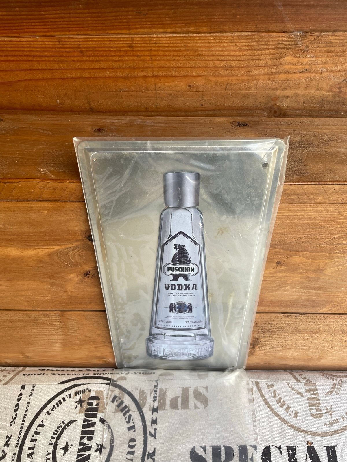 Puschkin Vodka Reclamebord - Nieuw in verpakking, Ophalen of Verzenden, Nieuw, Reclamebord