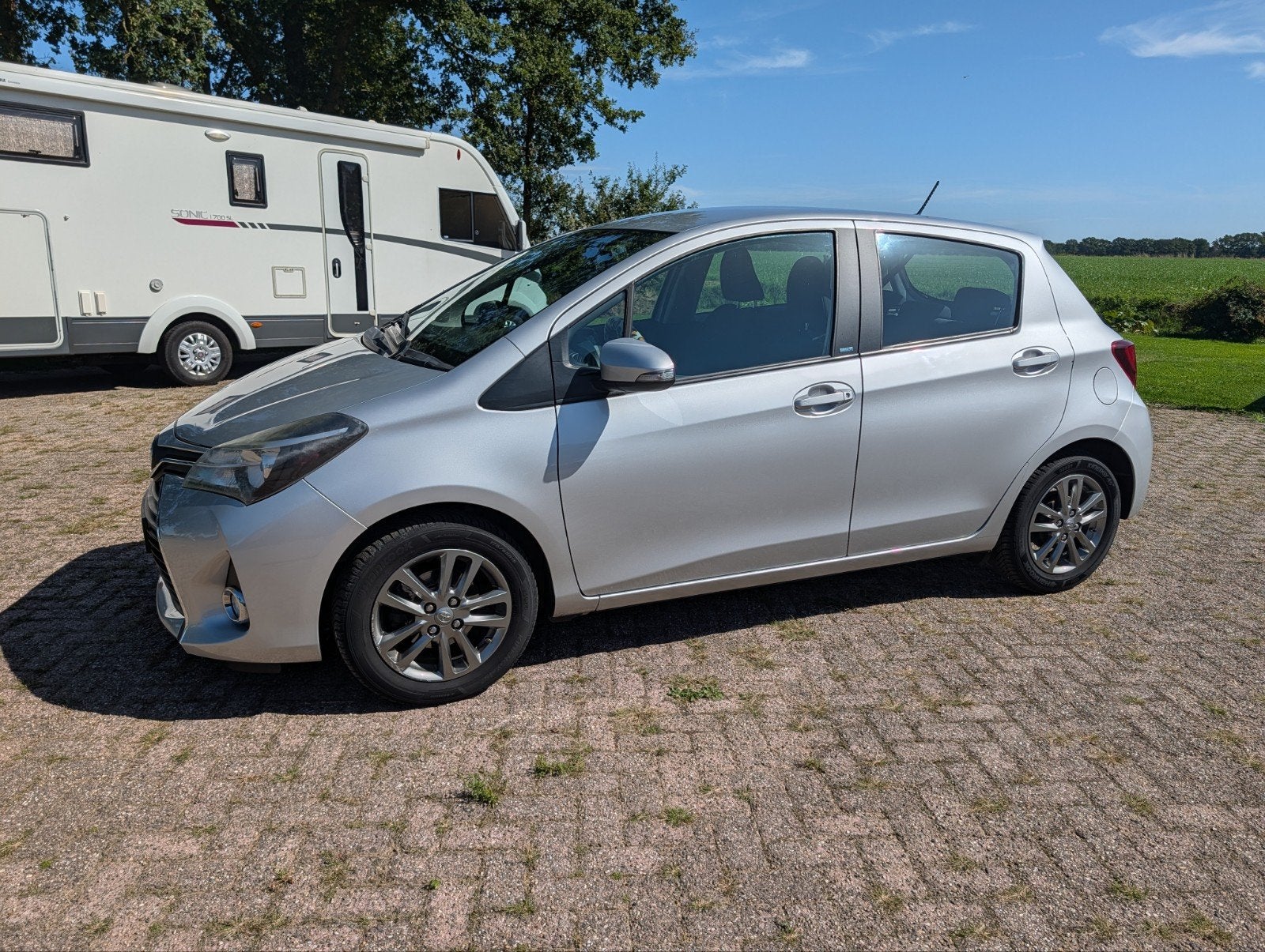 Toyota Yaris 1.0 16V Vvti 5DR 2016 Grijs
