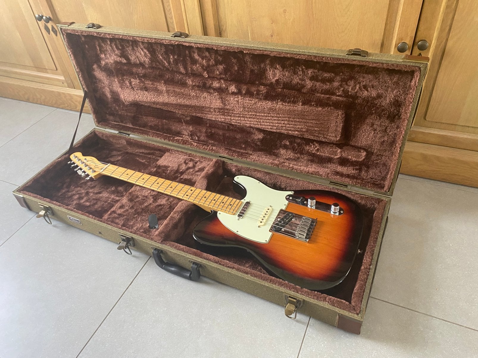 Fender Telecaster Player Plus Nashville Maple +Strat pickup, Muziek en Instrumenten, Snaarinstrumenten | Gitaren | Elektrisch