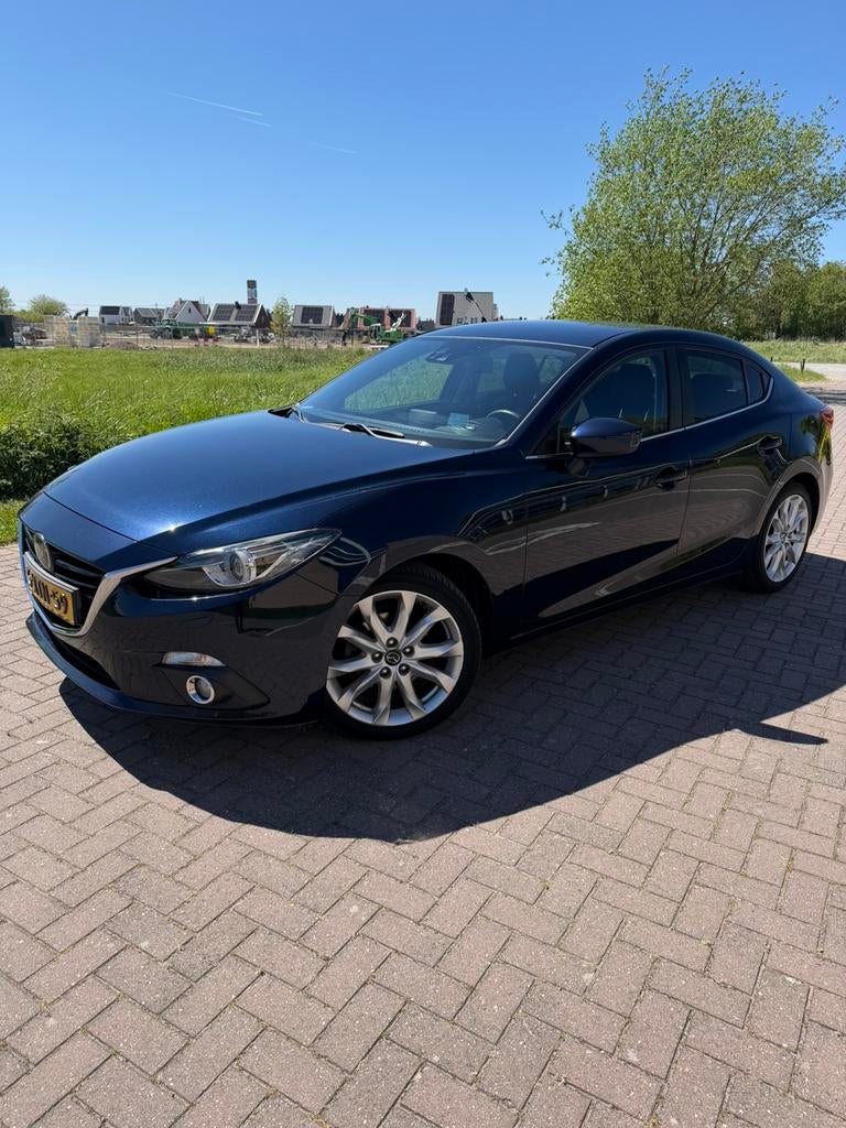 Mazda 3 2.2D SkyActiv 150pk 2014 / Bose / ACC / Keyless, Auto's, Mazda, Bedrijf, ABS, Adaptieve lichten, Adaptive Cruise Control