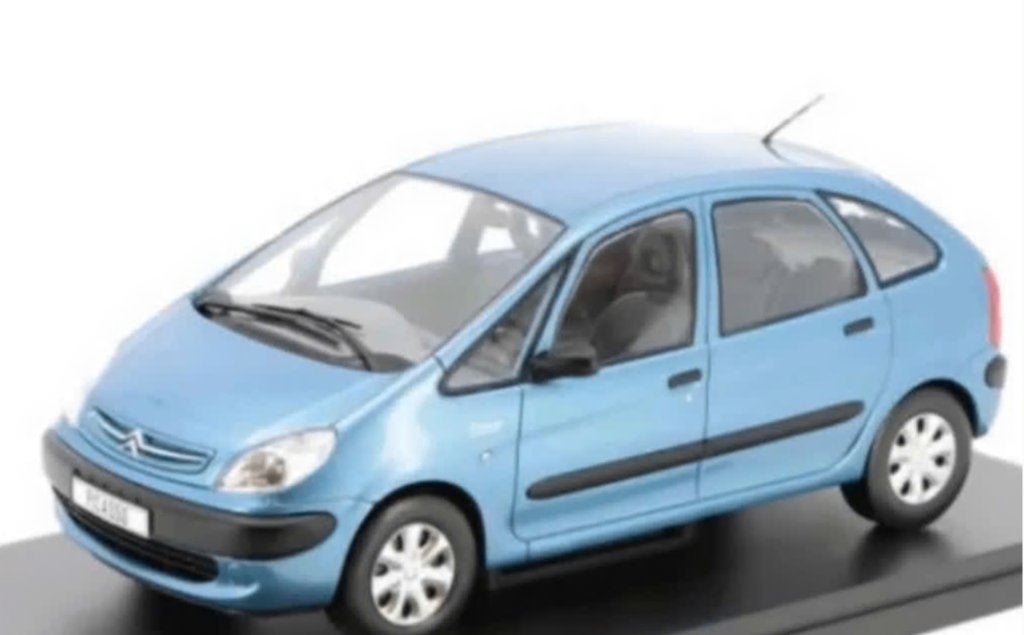 CITROEN Xsara Picasso blauw 1994 SCHAAL 1:24 WB124233