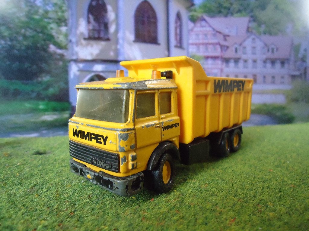 1:50 Iveco / Magirus Deutz D-Serie kiepwagen - Matchbox, Ophalen of Verzenden, Gebruikt, Bus of Vrachtwagen, Matchbox