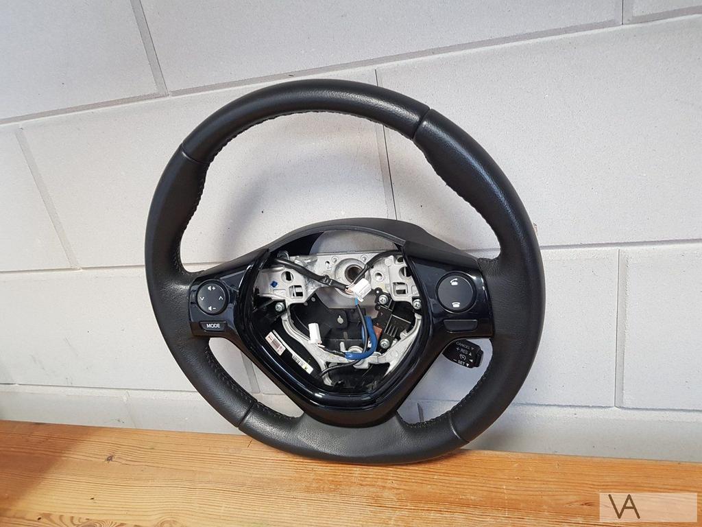 Peugeot 108 Citroen C1 Toyota aygo leer stuur cruise control, Gebruikt, -, -, Ophalen of Verzenden