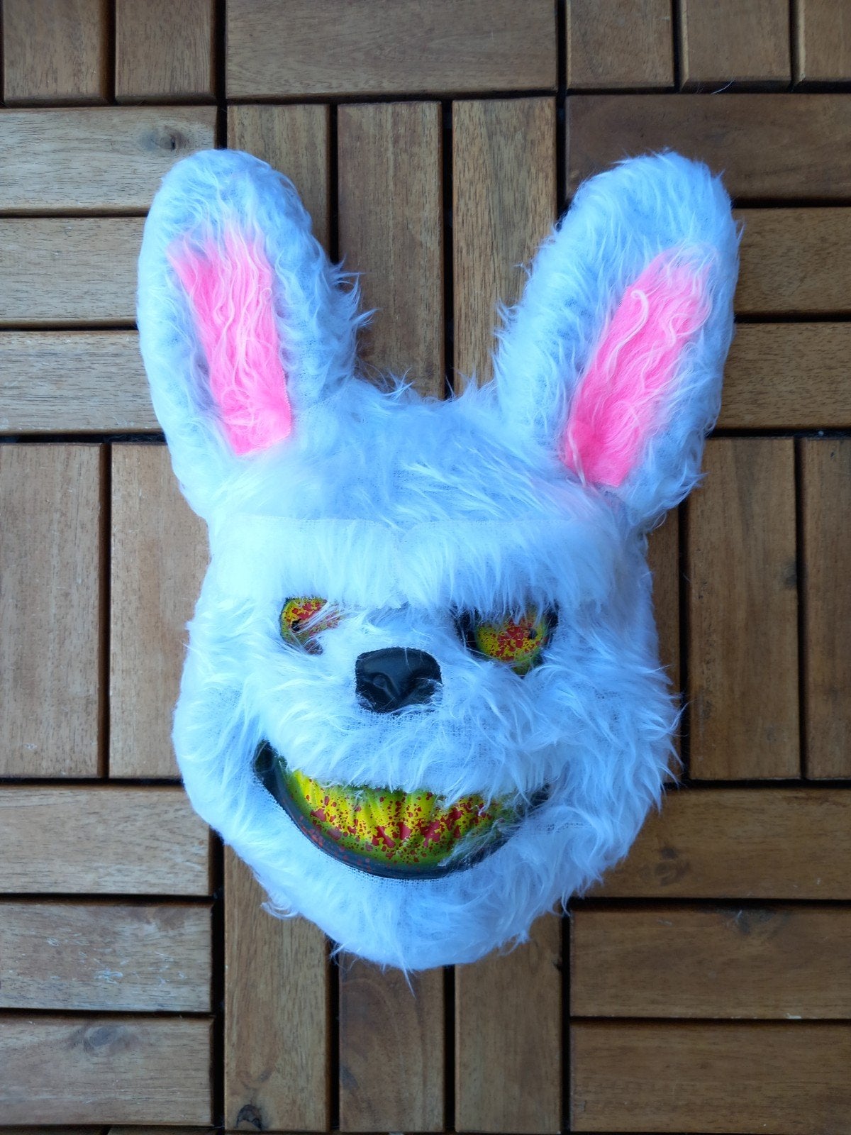 Griezelig Konijnenmasker - Perfect voor Halloween!, Ophalen of Verzenden, Nieuw, Feestartikel, Halloween of Griezel