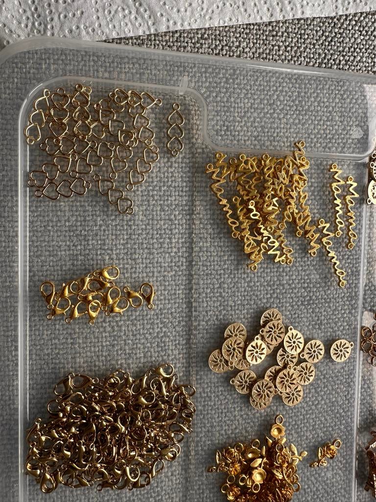 Goudkleurige Bedels en Sluitingen voor Sieraden Maken, Ophalen of Verzenden, Zo goed als nieuw, Bedel