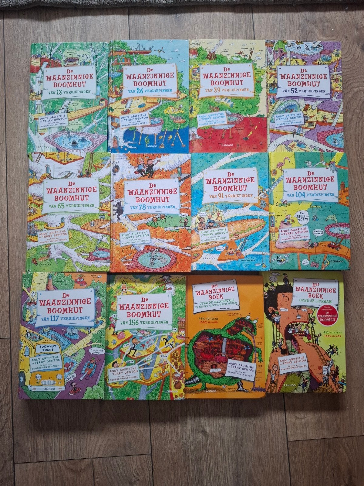 Partij boeken Waanzinnige boomhut deel 1tm 9 12 enz, Terry Denton; Andy Griffiths, Fictie algemeen, Ophalen of Verzenden, Zo goed als nieuw