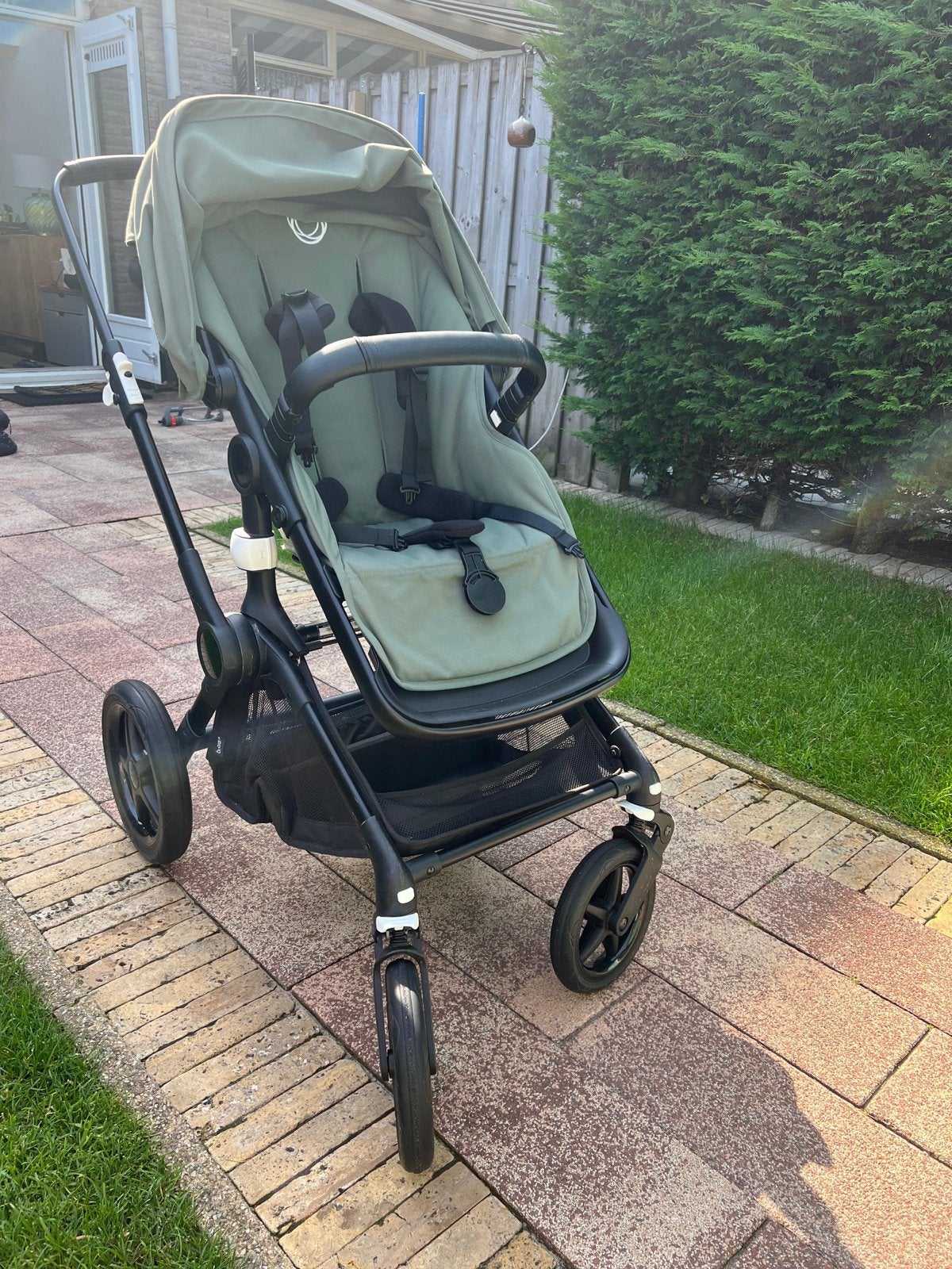 Bugaboo Fox 3 - complete set | Forest Green, Kinderen en Baby's, Kinderwagens en Combinaties, Ophalen, Bugaboo, Zo goed als nieuw