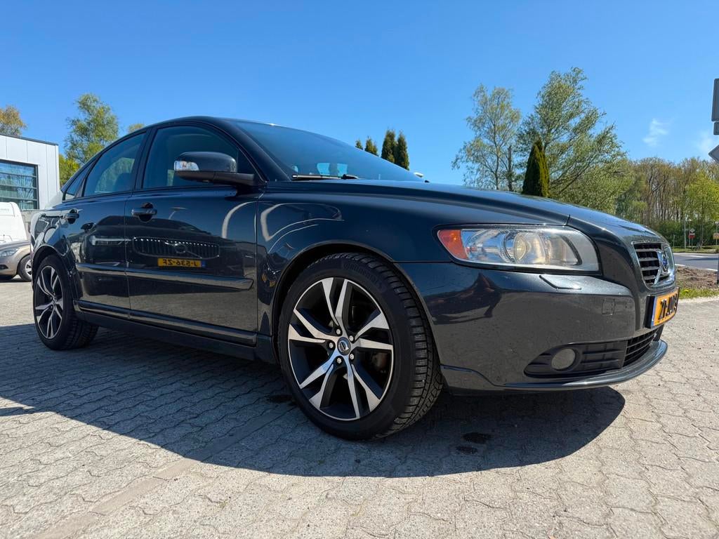 Volvo S40 2.0 Edition II, Auto's, Volvo, Voorwielaandrijving, 1350 kg, Gebruikt, Sedan