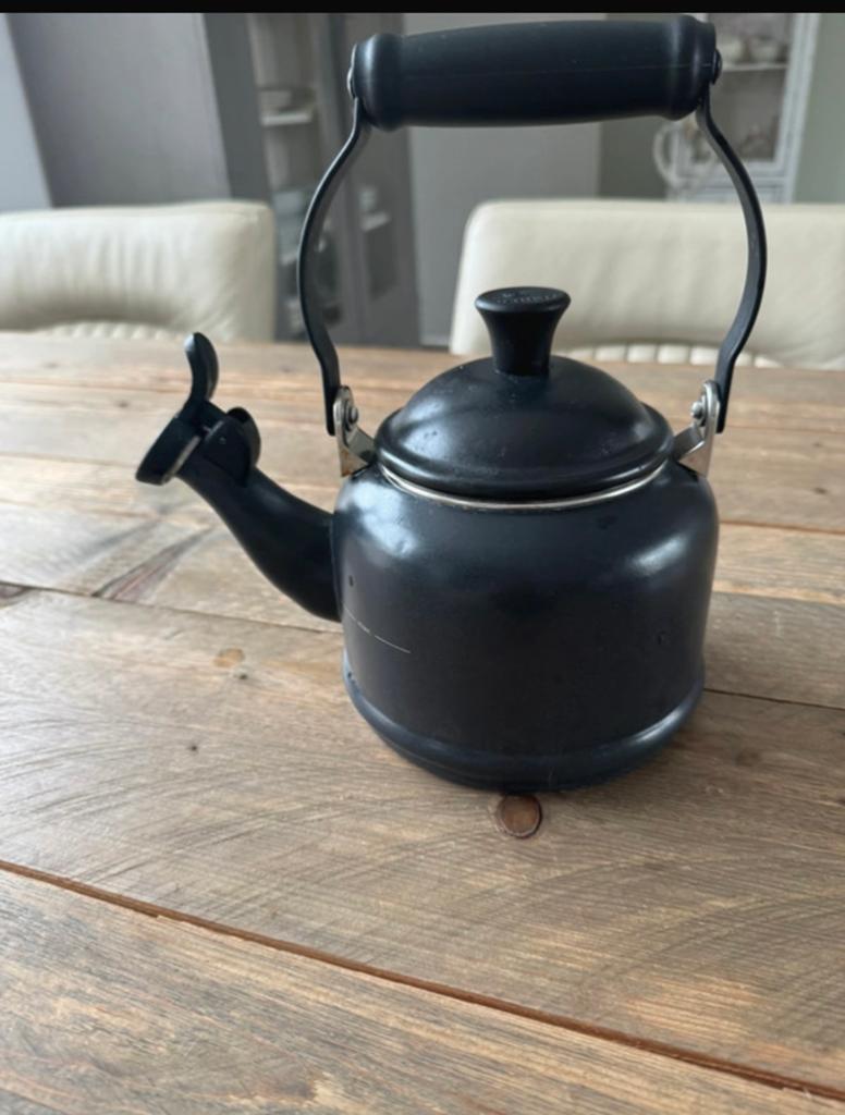 Le Creuset fluitketel, Antiek en Kunst, Antiek | Emaille, Ophalen