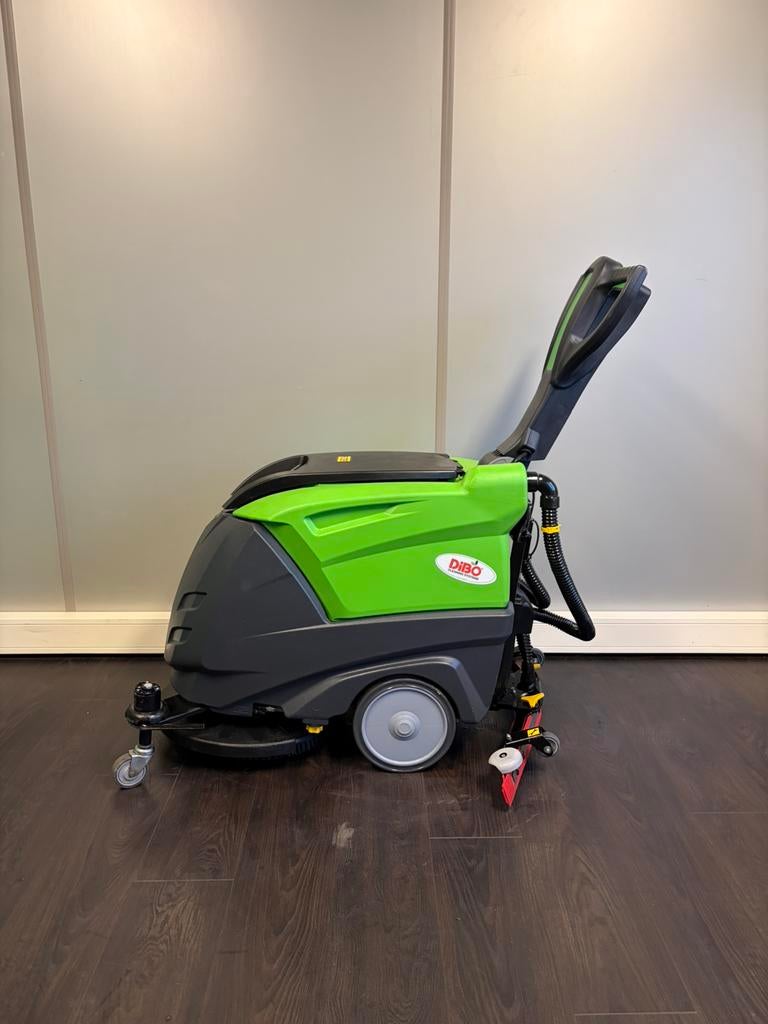 Schrobmachine | Dibo CT46 | Nieuw accupakket, Ophalen of Verzenden, Gebruikt, Schrobmachine