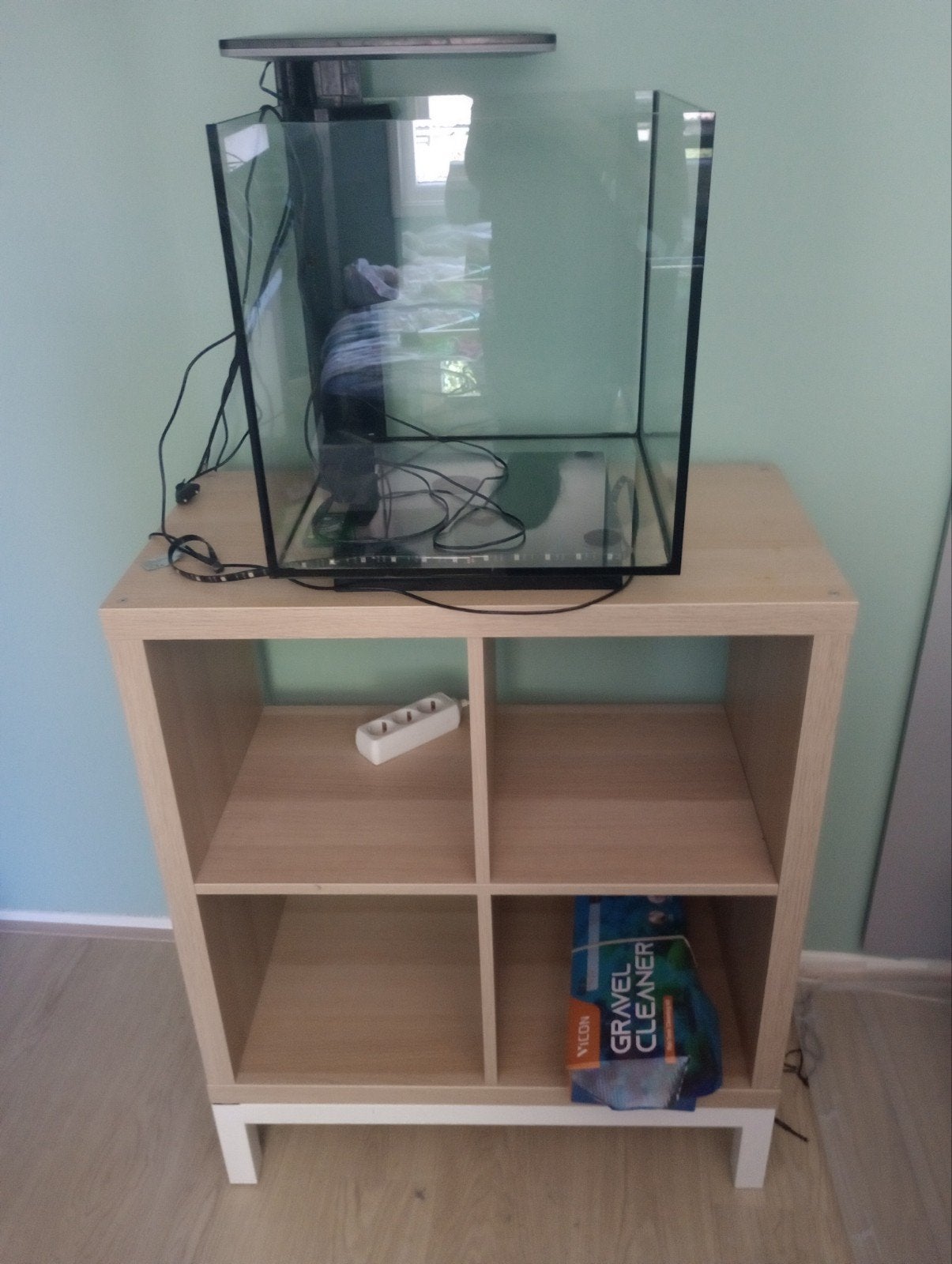 Qubic 60 pro aquarium inclusief kast, Ophalen, Zo goed als nieuw, Leeg aquarium, Superfish
