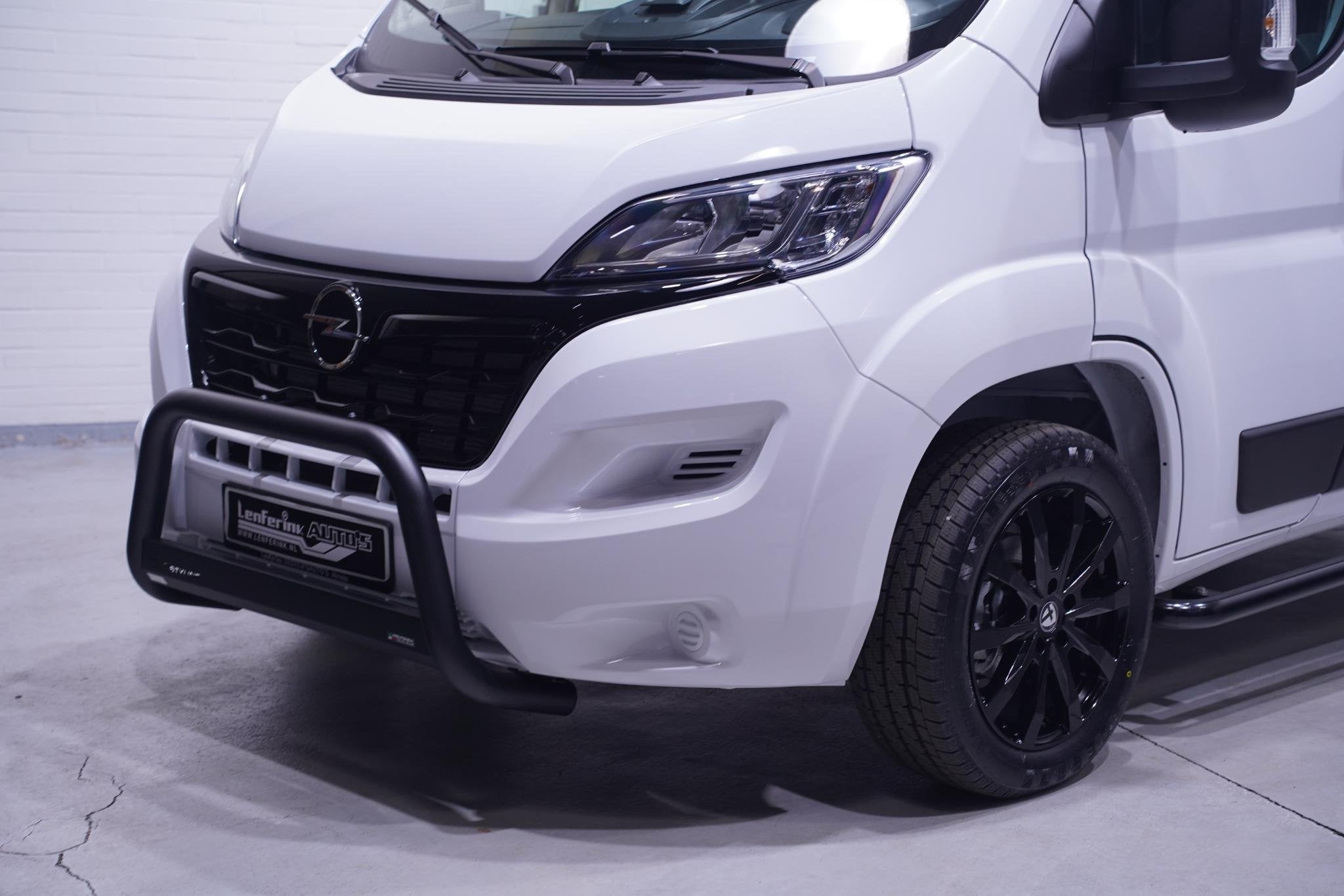 Foto 16 van Opel Movano 2.2D 140 pk L2H2 White&Black Edition Navi 18" LM