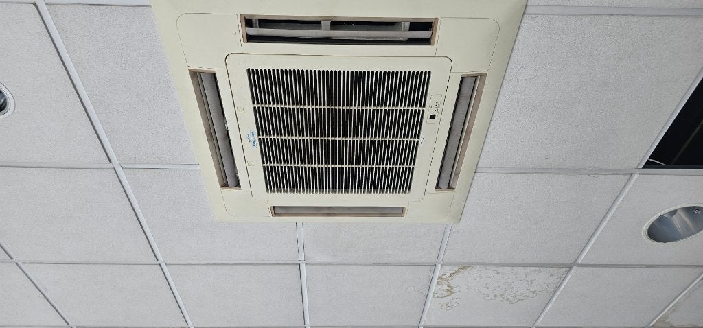 Plafond inbouw Airco, Ophalen, Plafondventilator, 3 snelheden of meer, Zo goed als nieuw