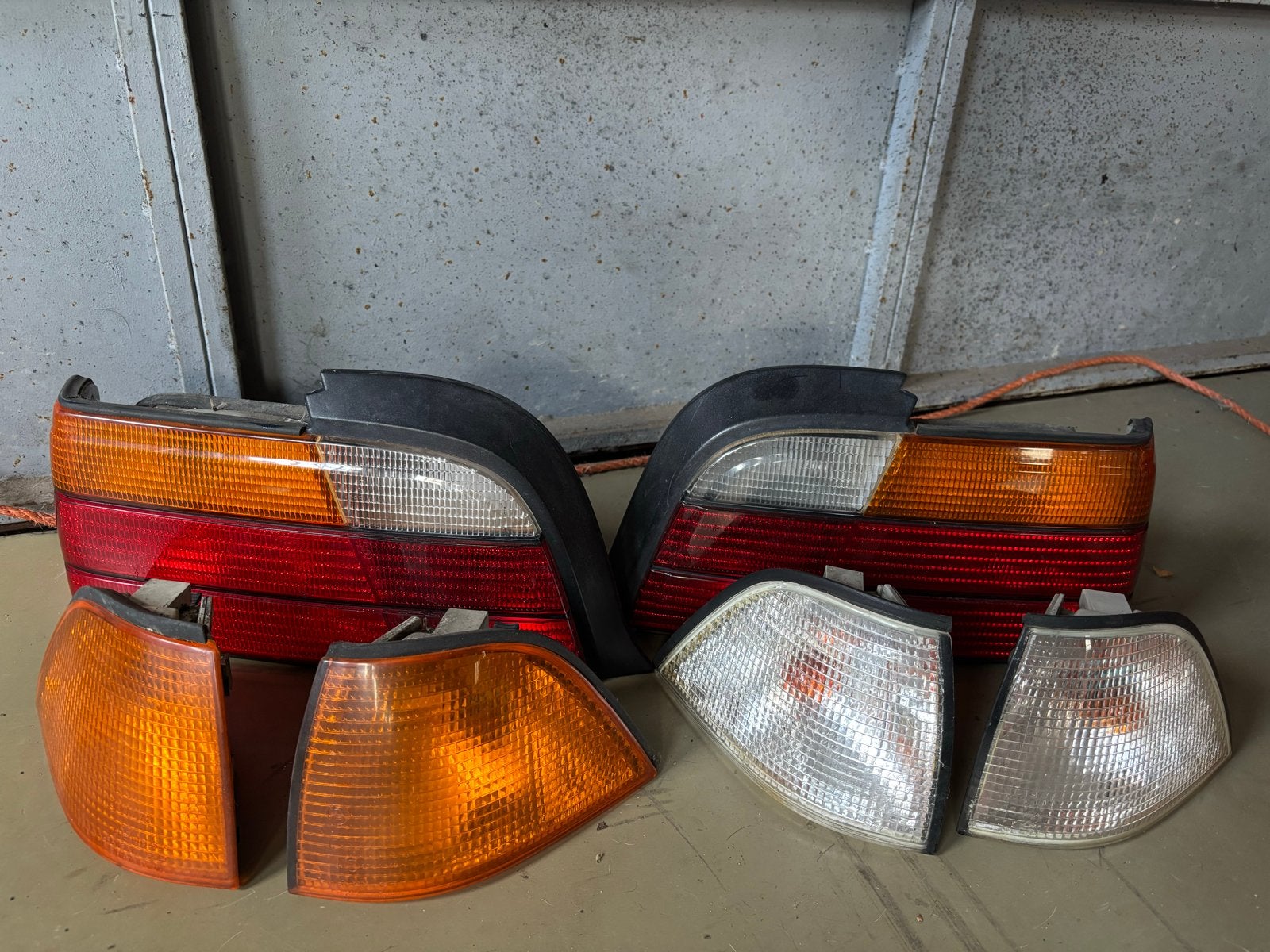 BMW E36 Coupé / Cabrio achterlichten / knipperlichten, Auto-onderdelen, Ophalen of Verzenden, Gebruikt, BMW