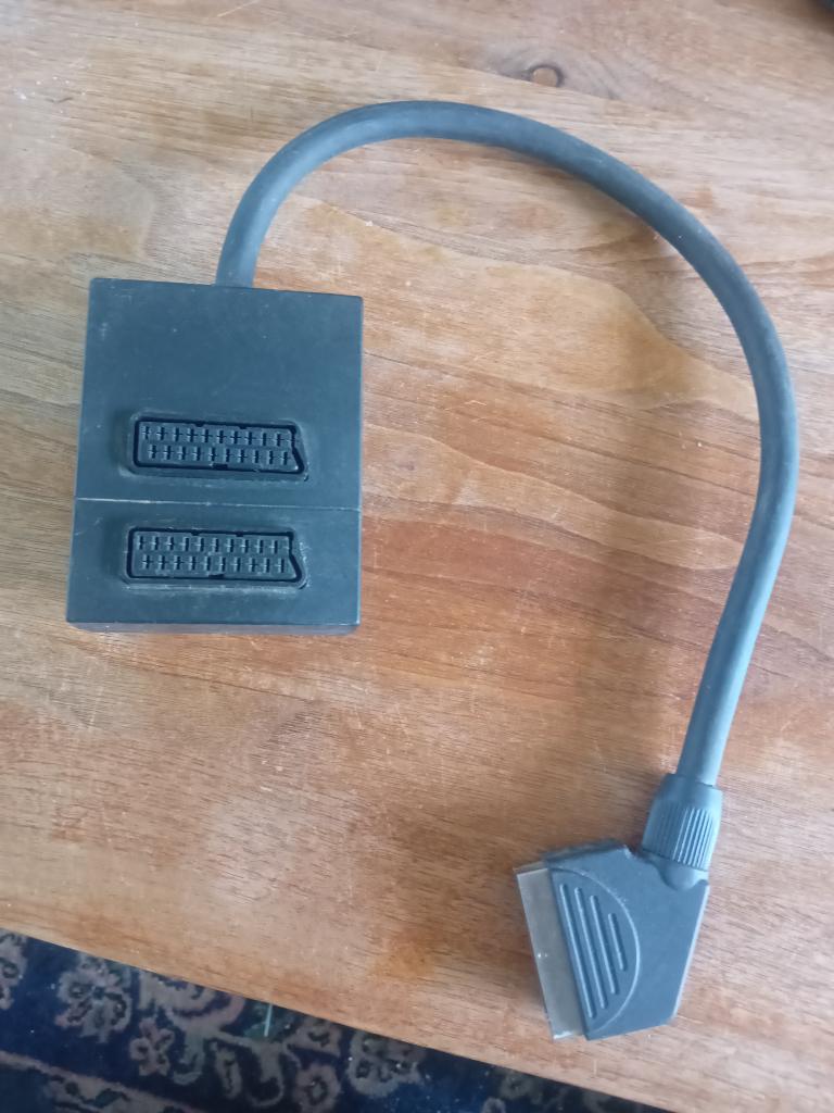 Scart splitter, Ophalen, Gebruikt, Minder dan 2 meter, Scartkabel