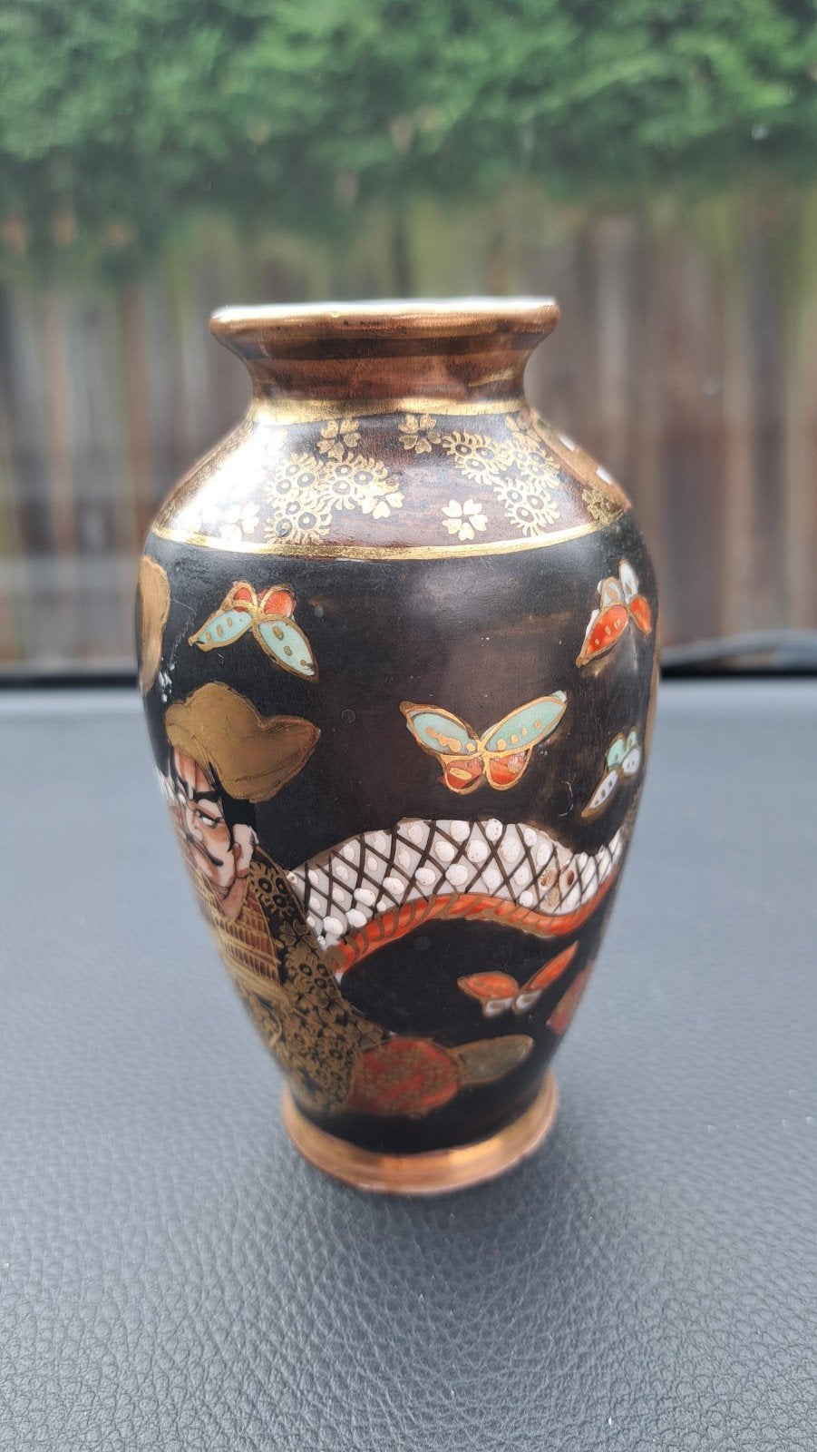 Antieke Japanse Satsuma Vaas met Draak en Figuren, Antiek en Kunst, Ophalen of Verzenden