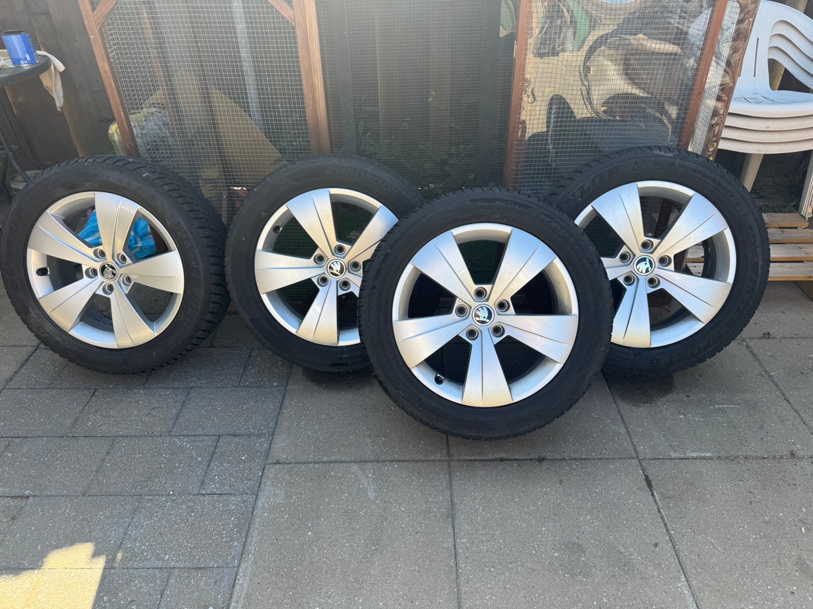 17” originele Skoda velgen met winterbanden, Ophalen, Skoda
