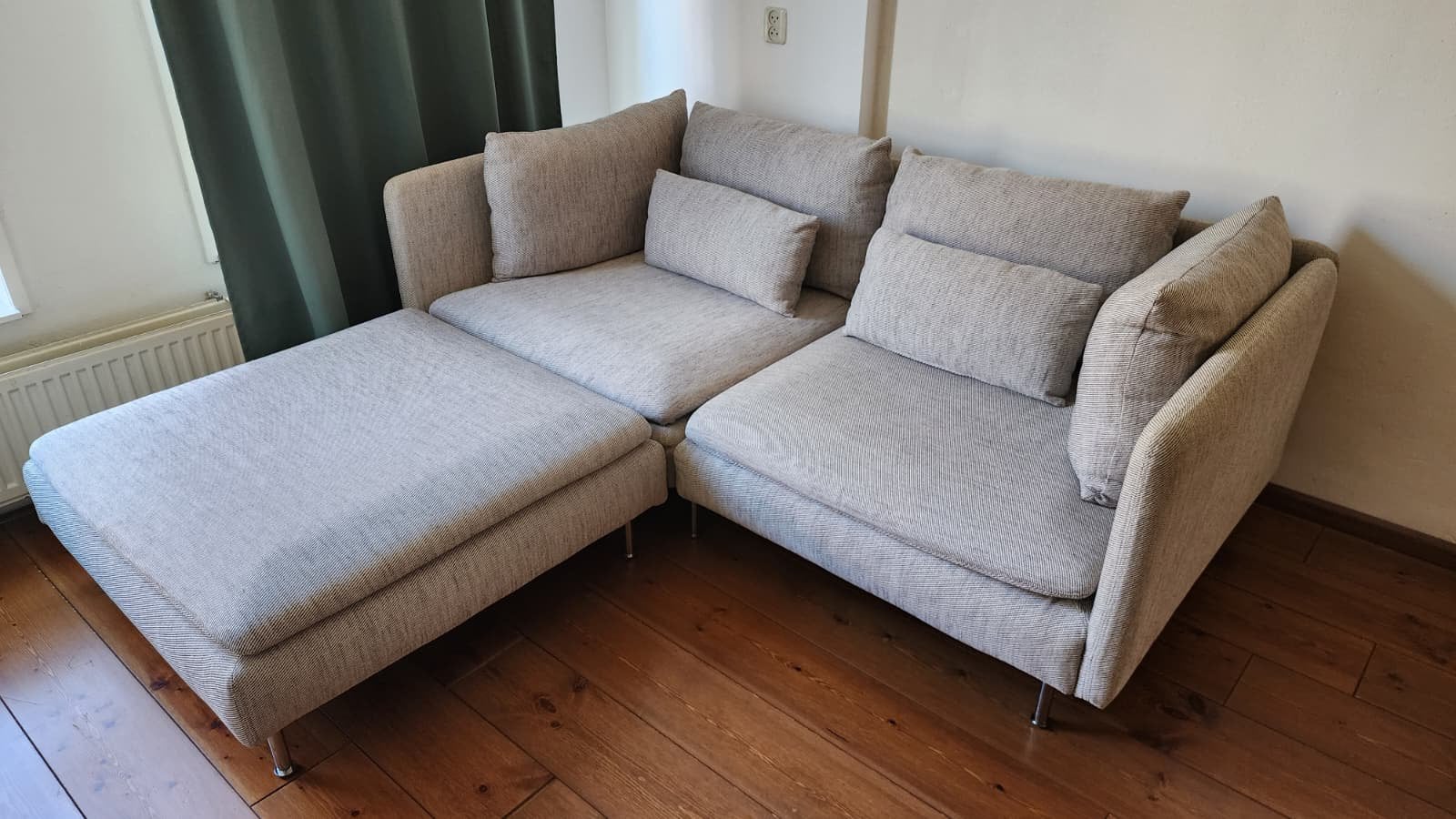 Two Ikea Soderhamn cornersections and footstool. Viarp cover, Ophalen, Gebruikt, Stof