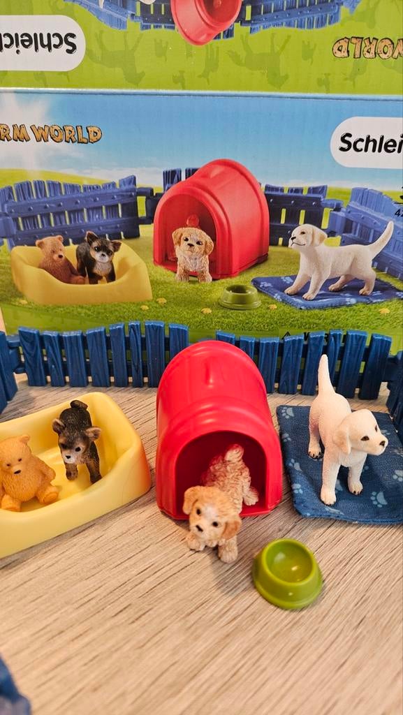 Schleich Farm World Puppy Speelset 42480, Ophalen of Verzenden, Zo goed als nieuw, Jongen of Meisje