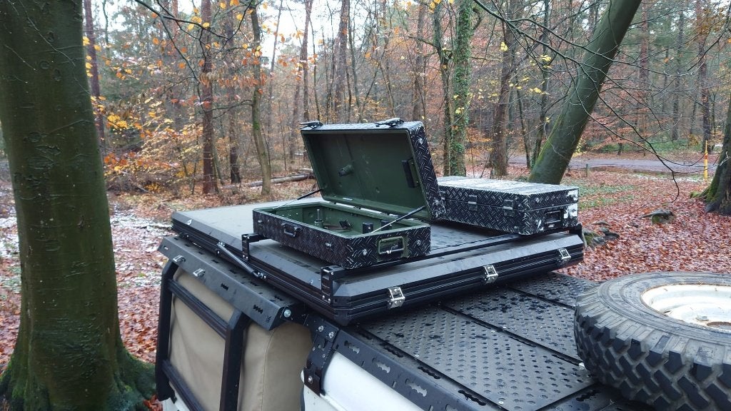 Dakkoffers defender EX dutch army aluminium koffers, Ophalen of Verzenden