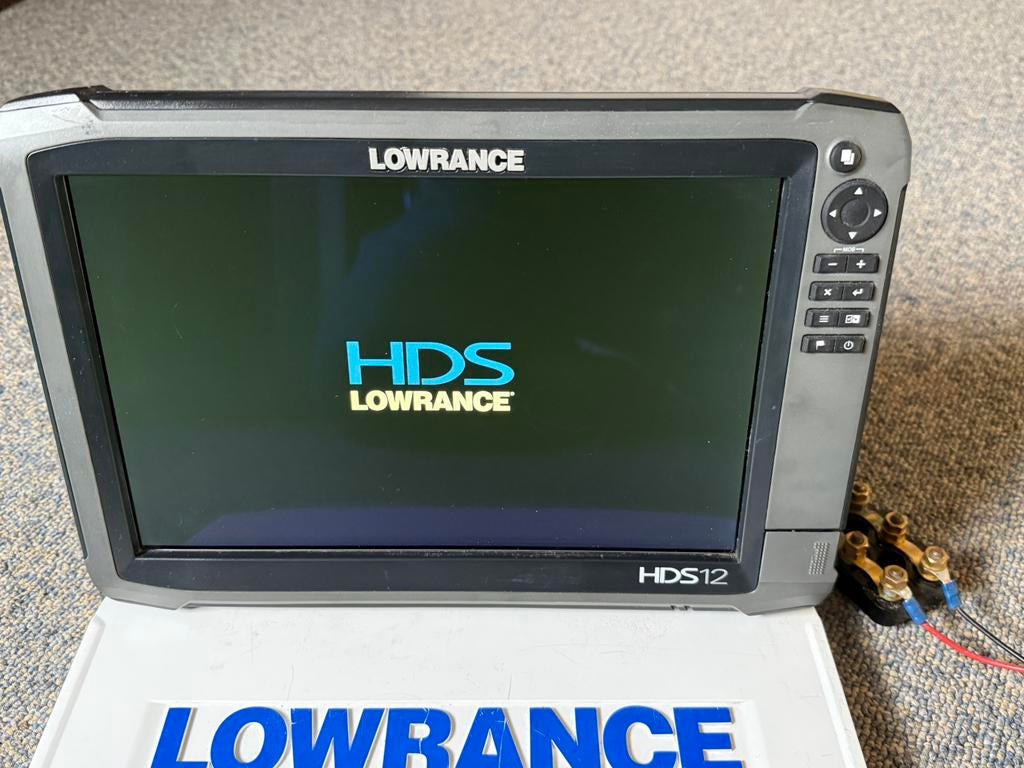 Lowrance hds 12 gen 3  touchscreen kaartplotter/dieptemeter, Watersport en Boten, Verzenden, Gebruikt, Kaartplotter of Fish Finder