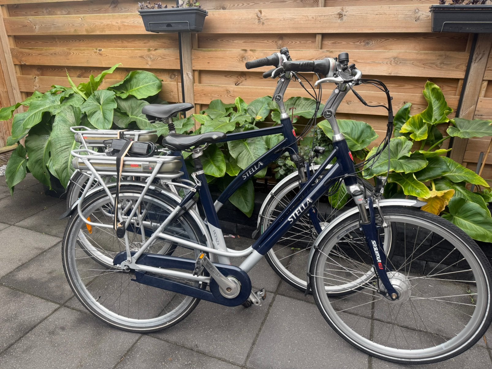 Stella Azzurro elektrische damesfiets, Fietsen en Brommers, Ophalen, Gebruikt, 50 km per accu of meer, Overige merken
